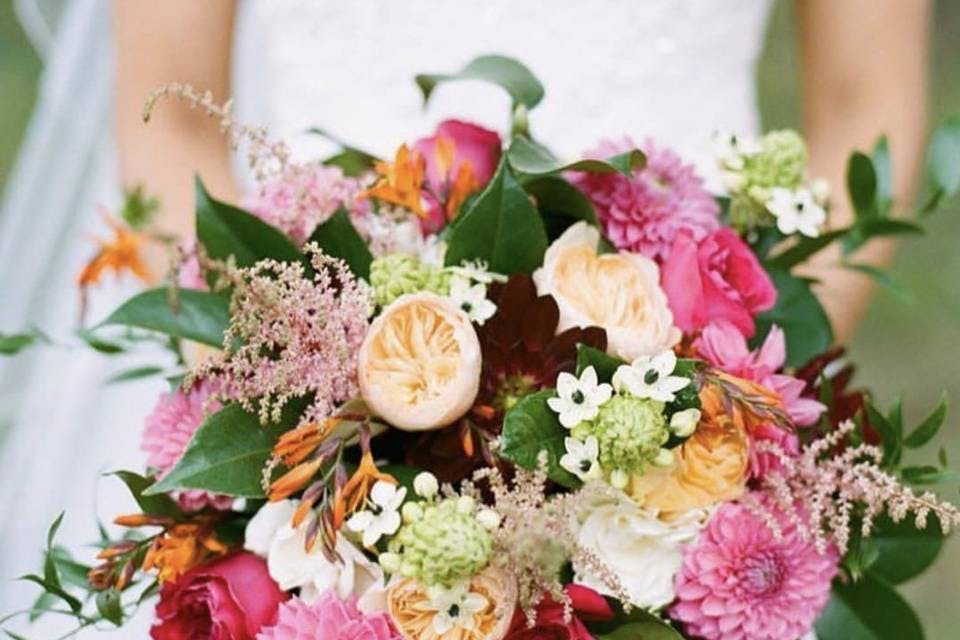 Featured photo from Philippa Tarrant Floral Design