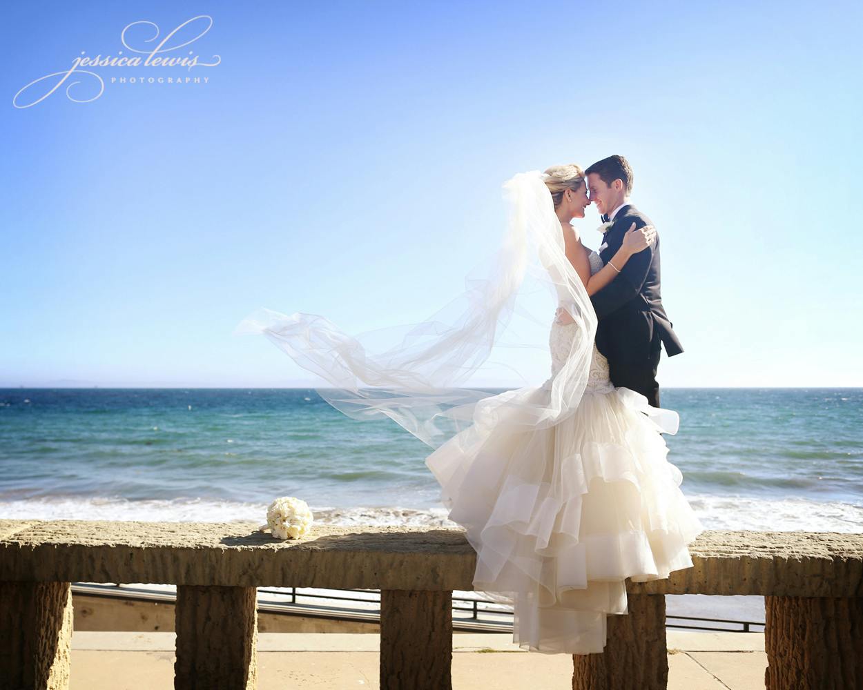 Featured photo from Ann Johnson Events