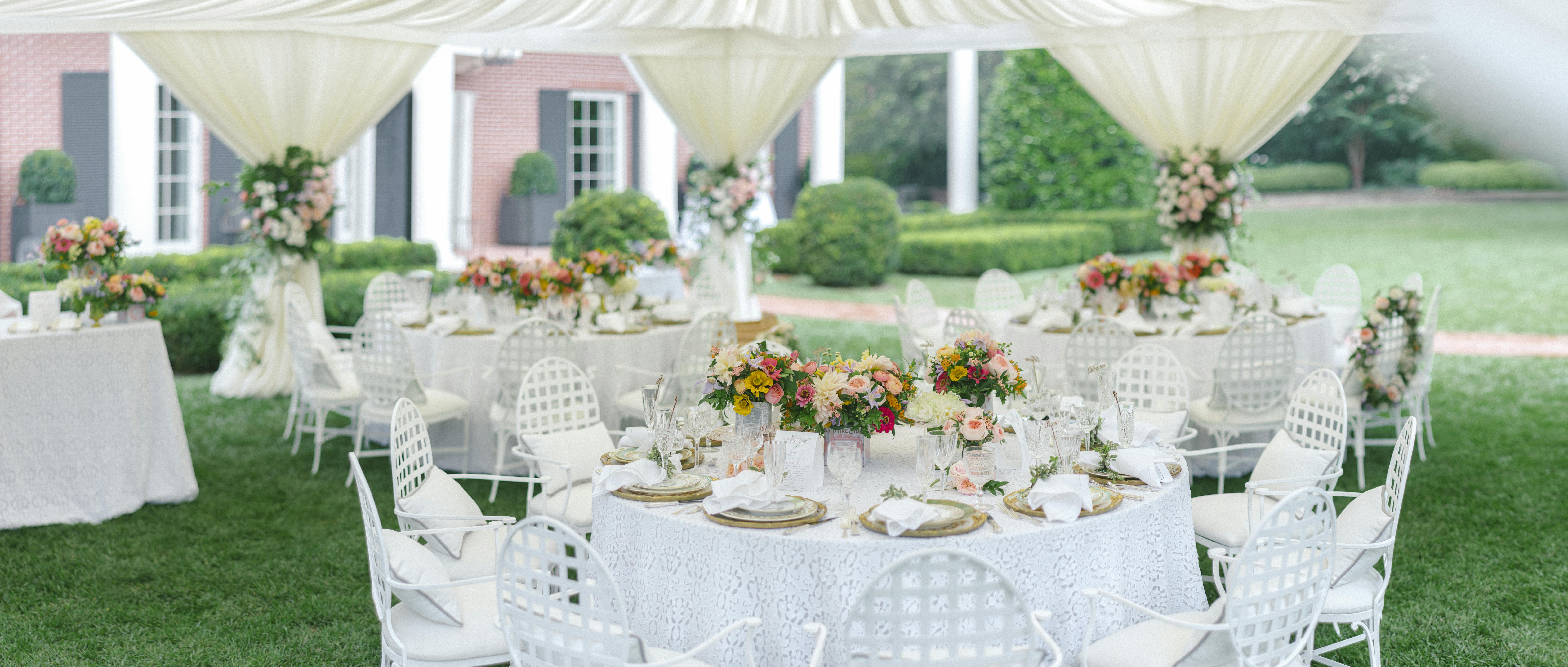 Featured photo from Alyson Fox Events
