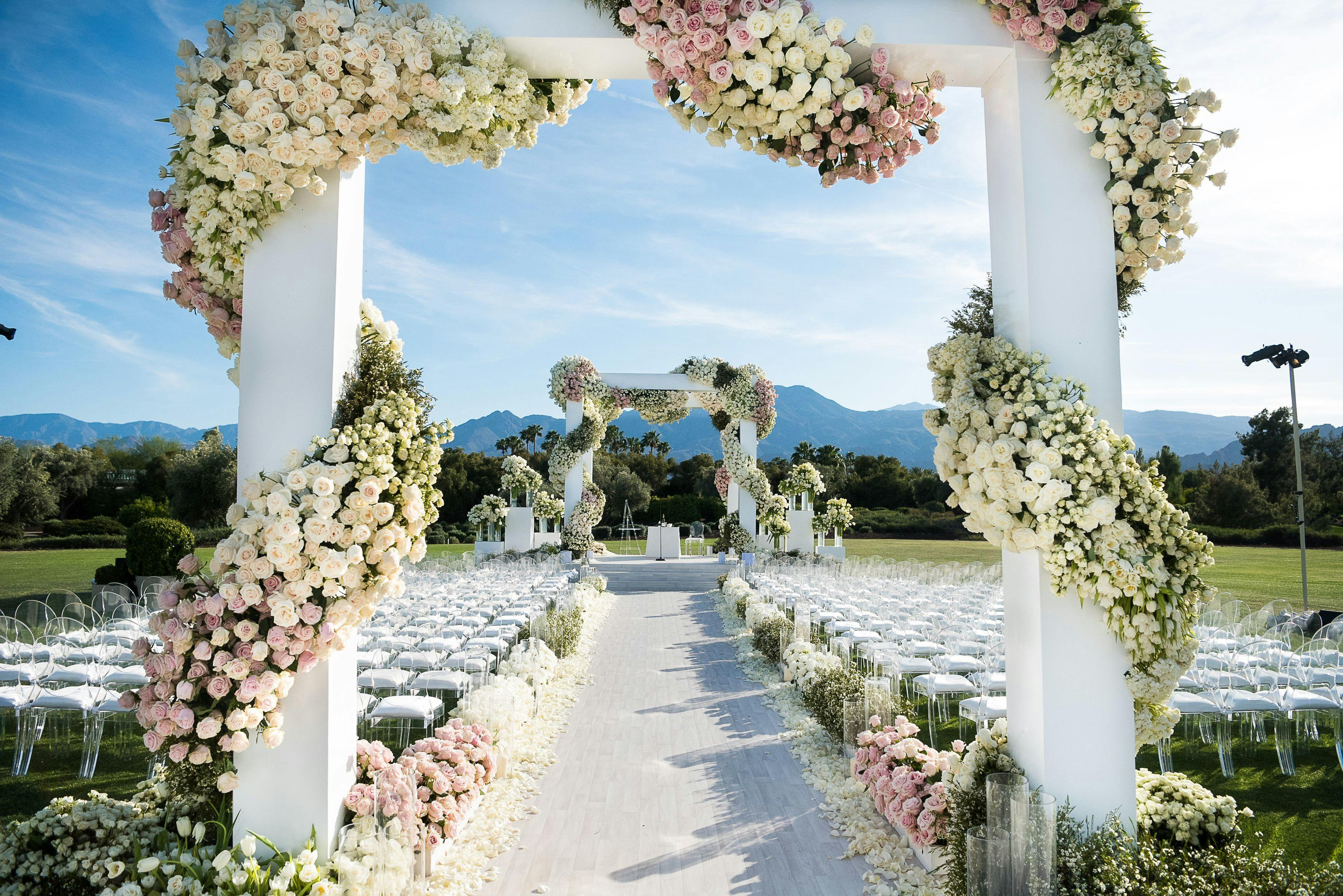 Featured photo from Alyson Fox Events