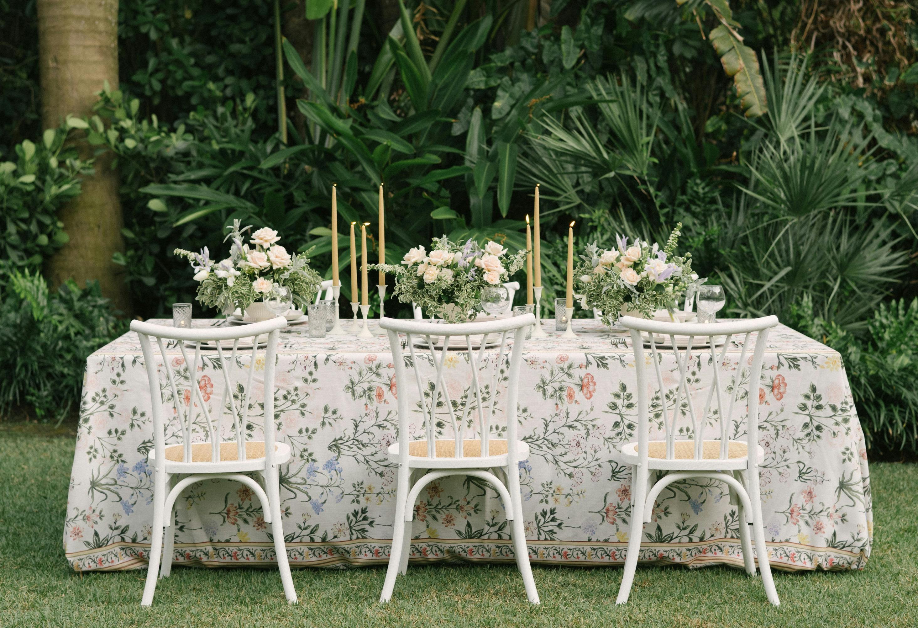 Featured photo from Nuage Designs