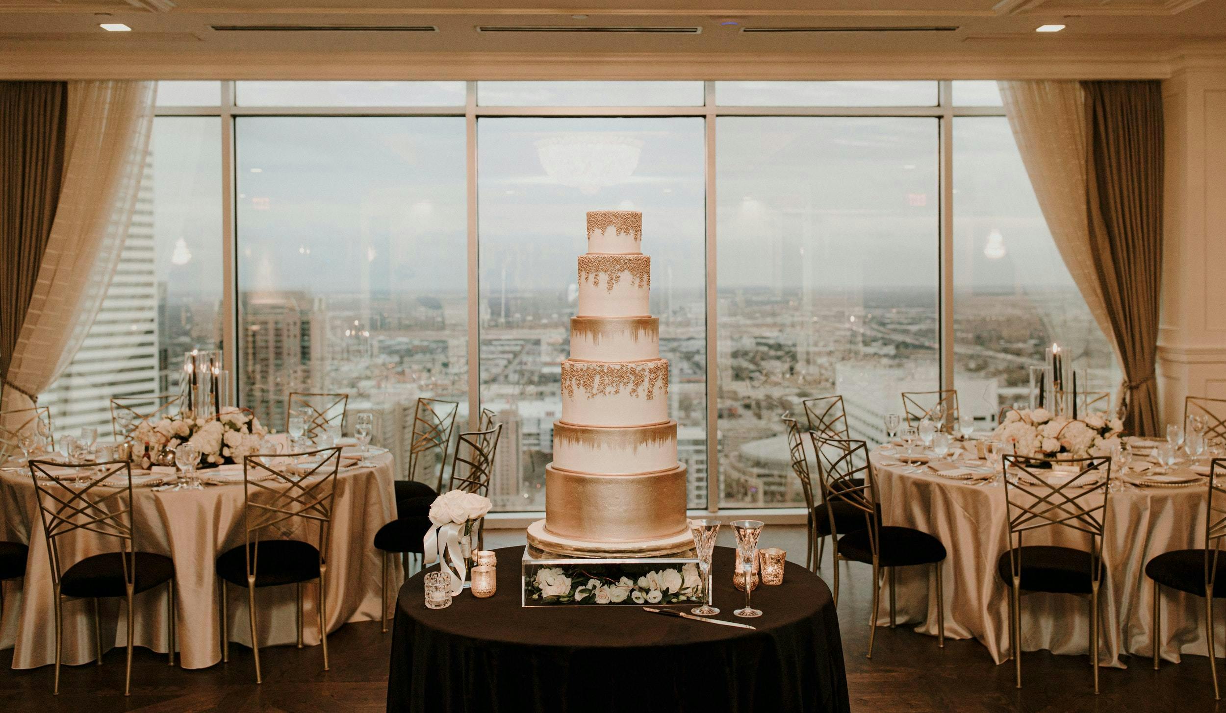 Featured photo from Cakes by Gina