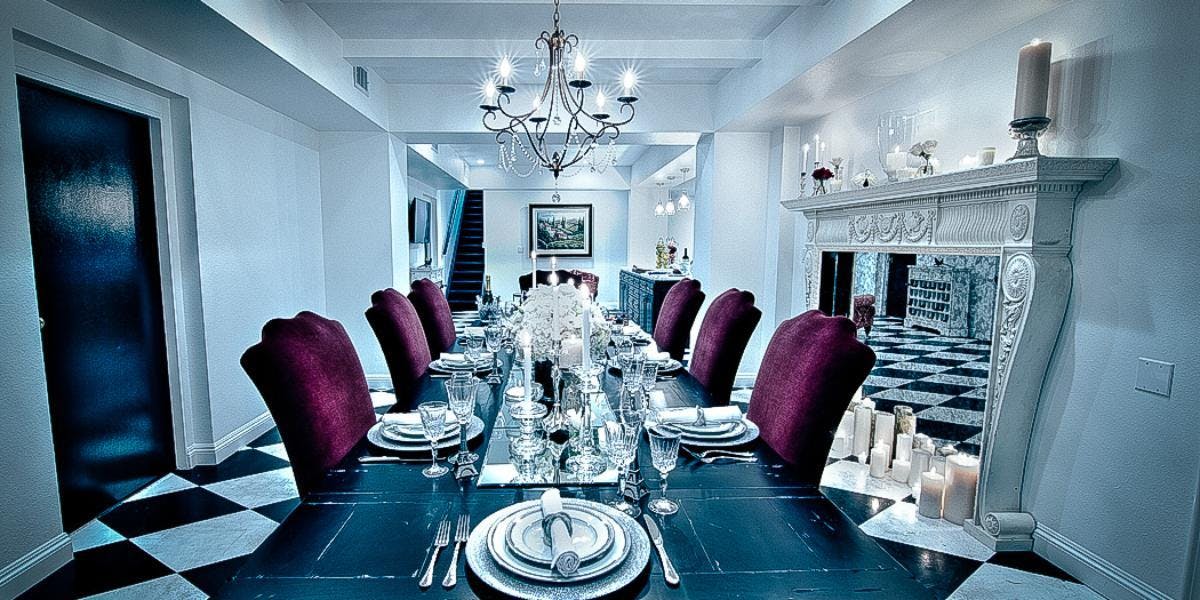 Featured photo from L'Cheriyve Studios