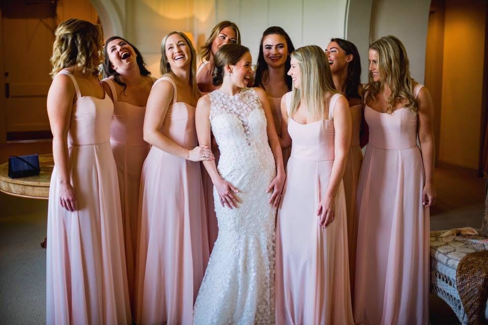Featured photo from Salon Vari