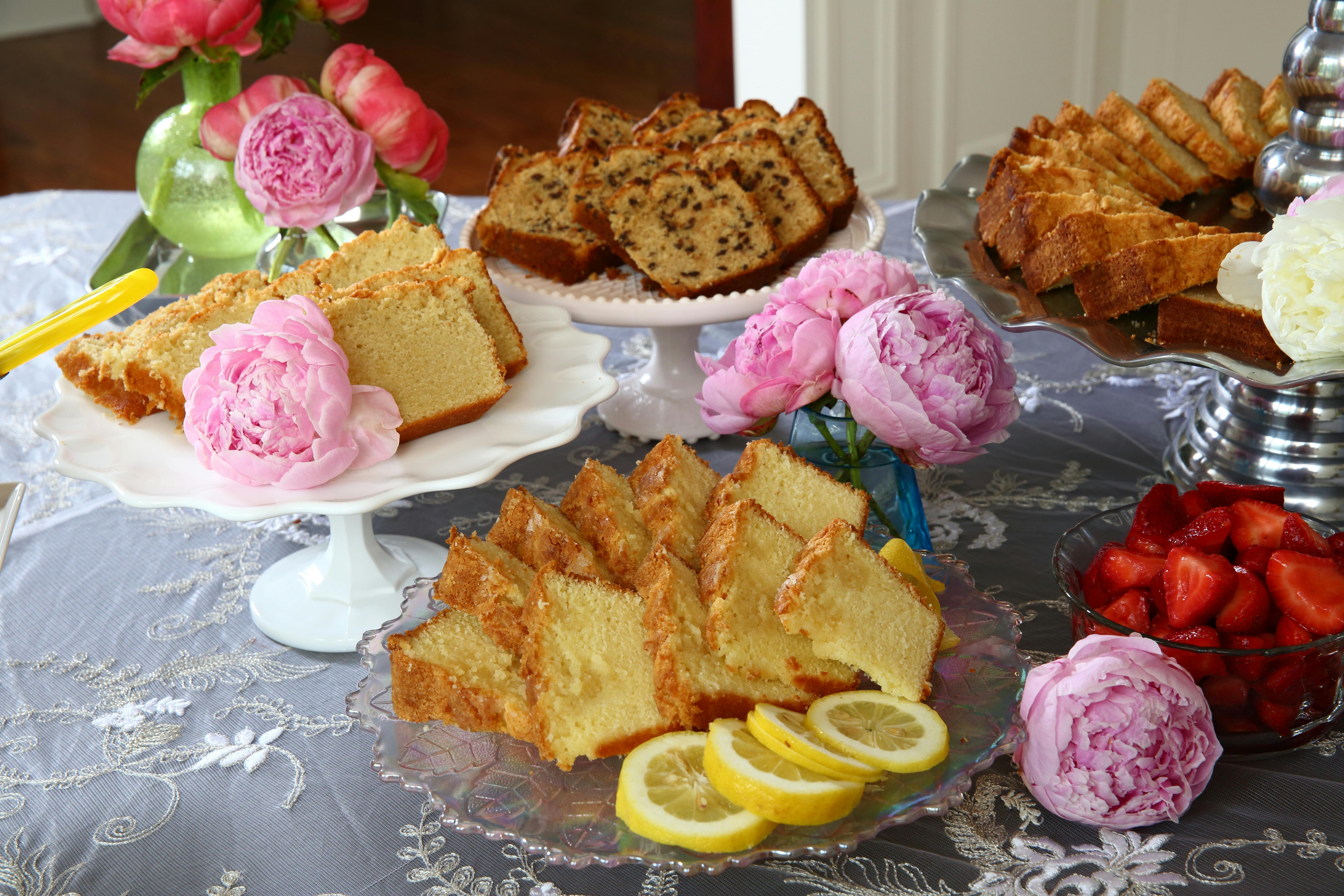 Miss Dottie's Pound Cake | Glen Ellyn Bakery & Desserts | 27 photos ...