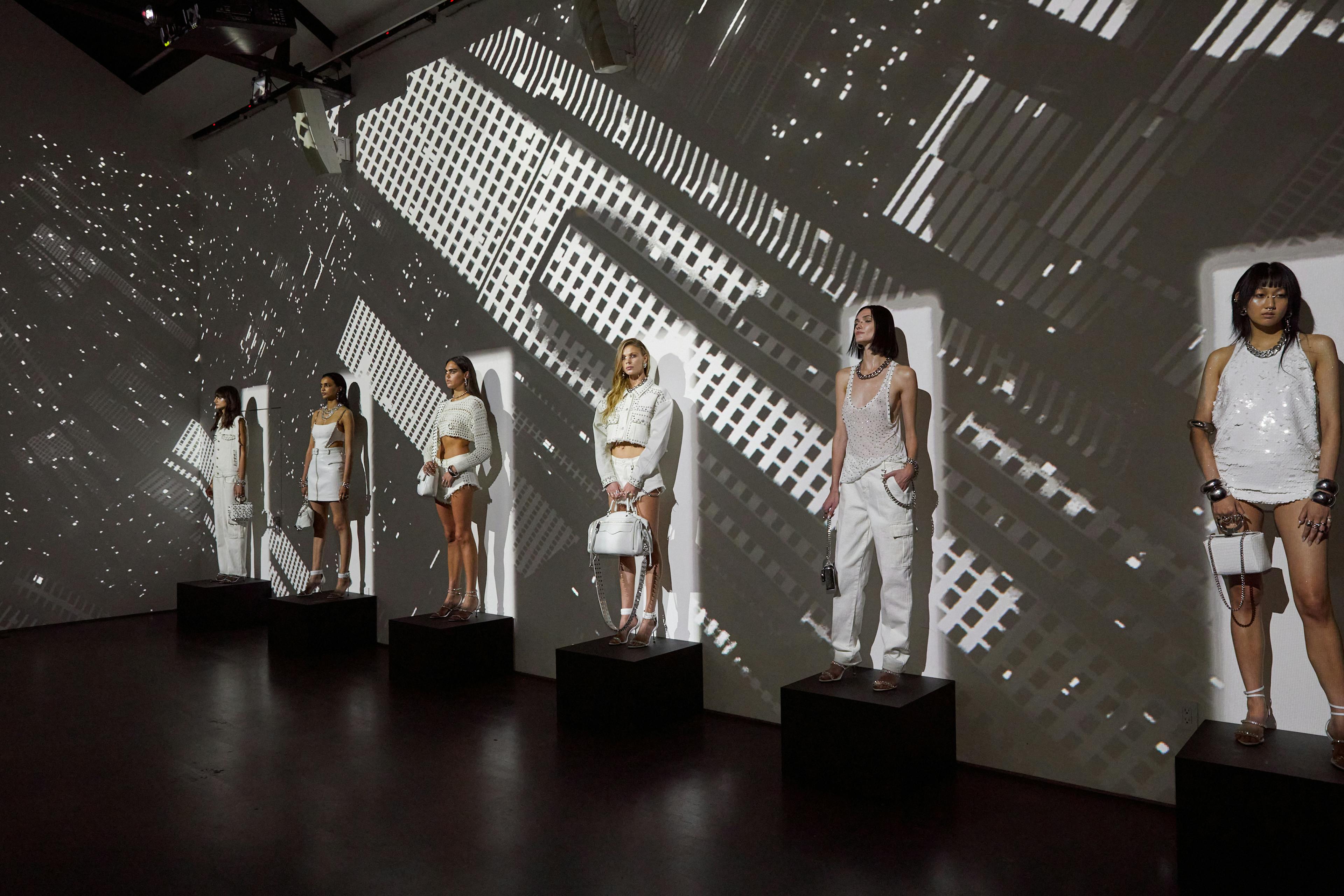 Cover photo of Lavan 541 Chelsea