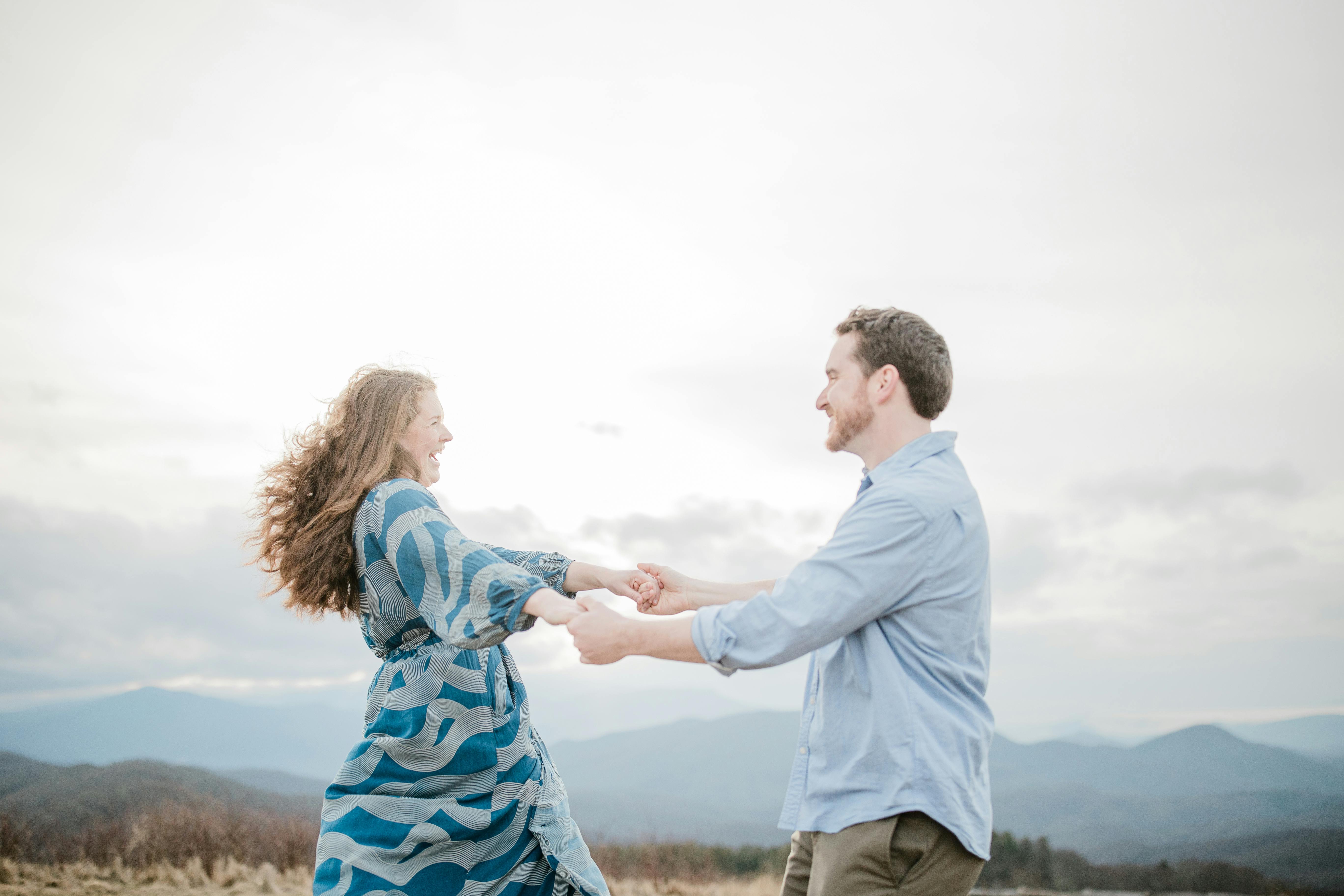 Featured photo from Kelsie Elizabeth Photography
