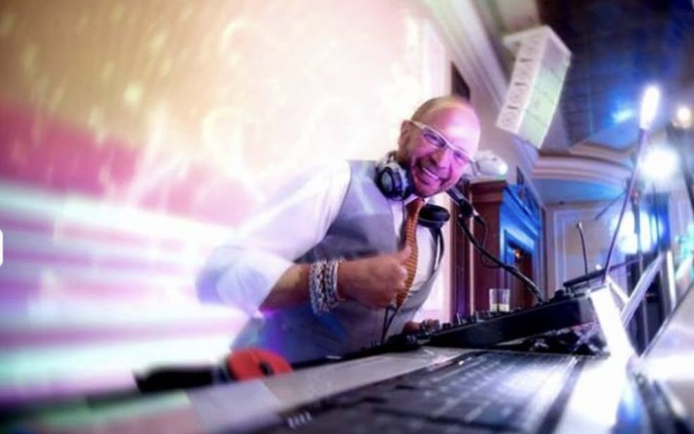 Featured photo from Heartbeat DJ
