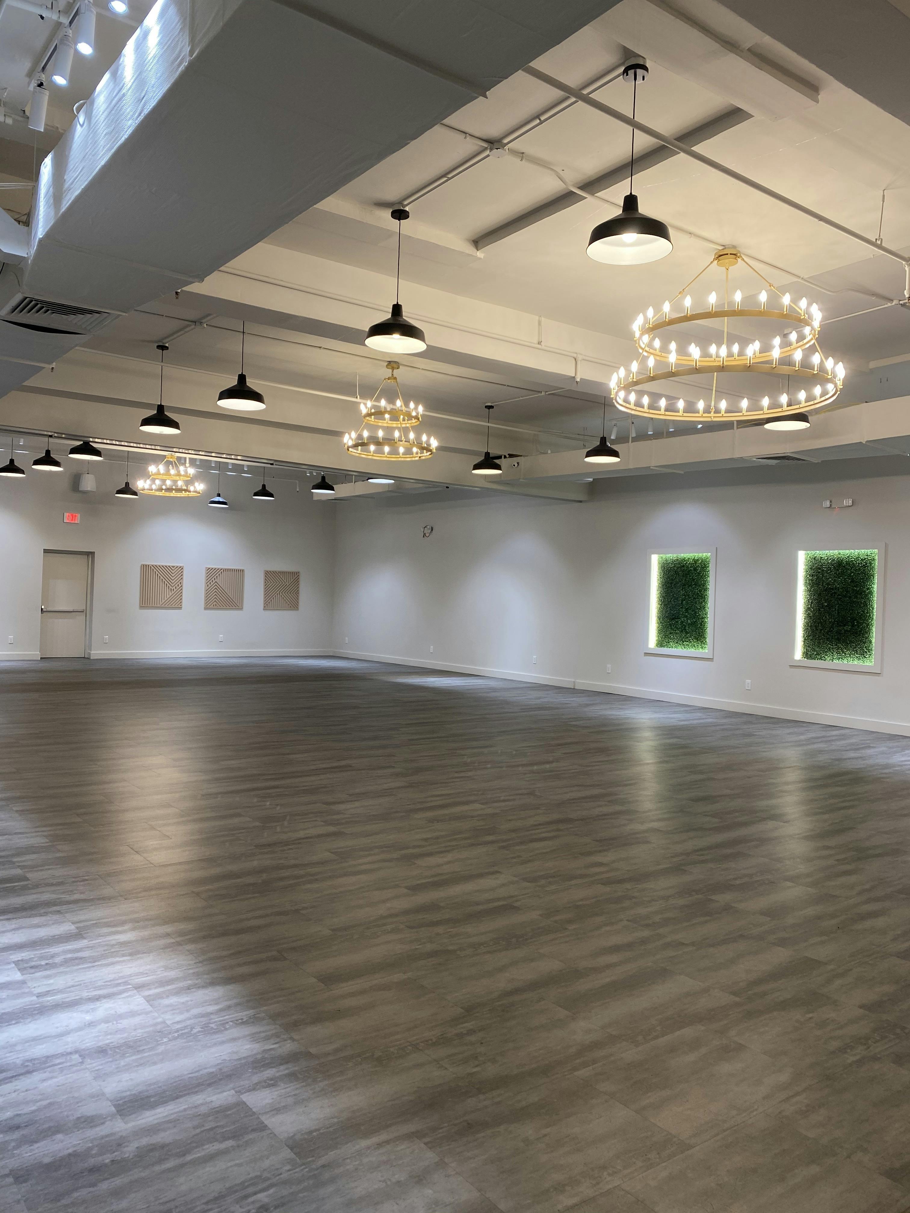 Featured photo from Loft Story