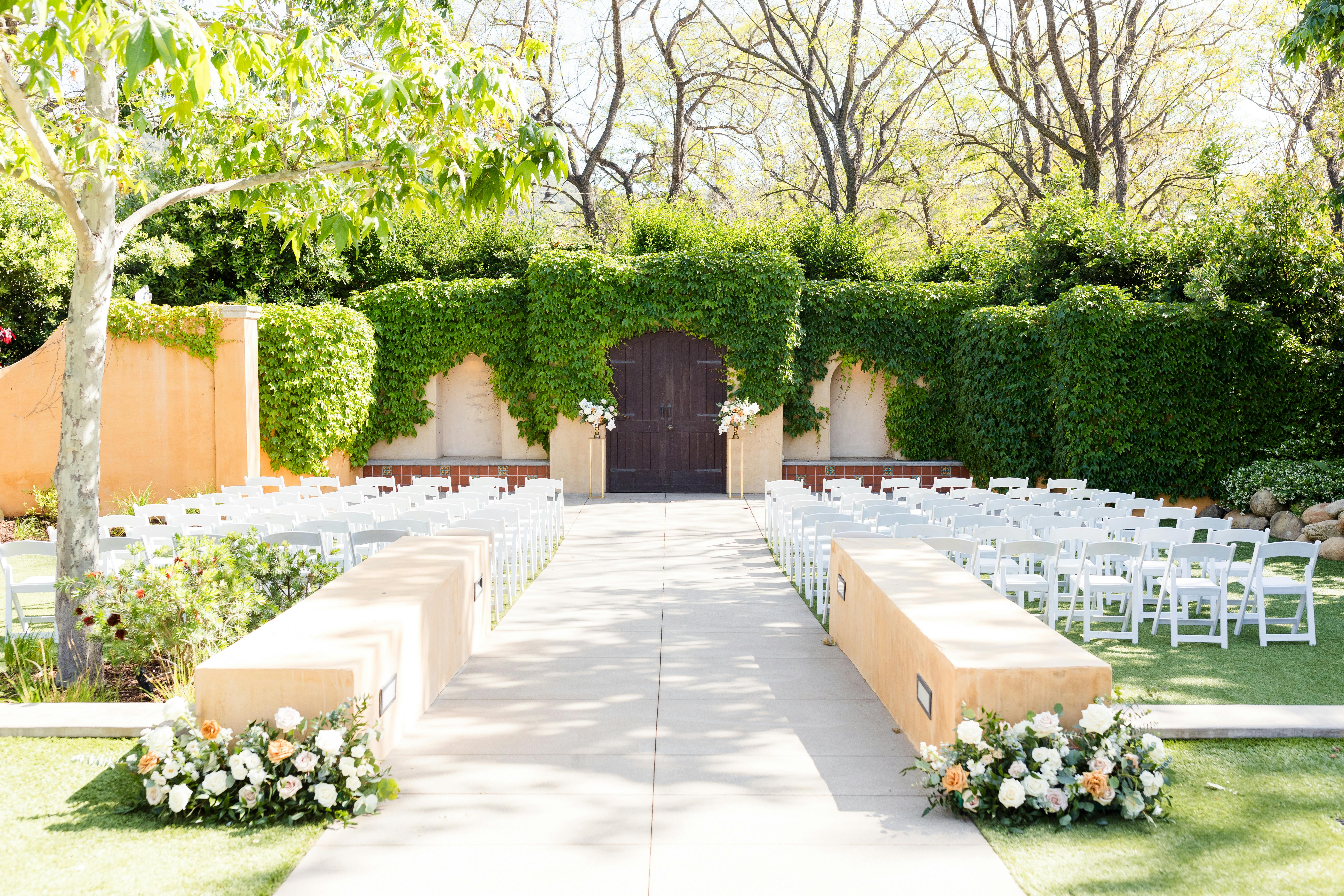 Featured photo from Los Robles Greens