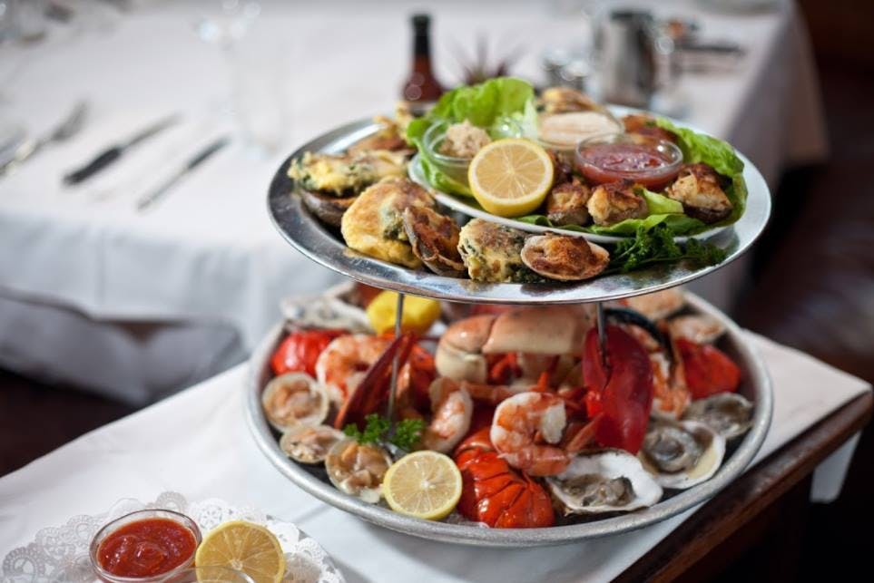 Featured photo from Abe & Louie's