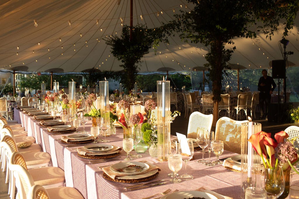Featured photo from Ali Barone Events