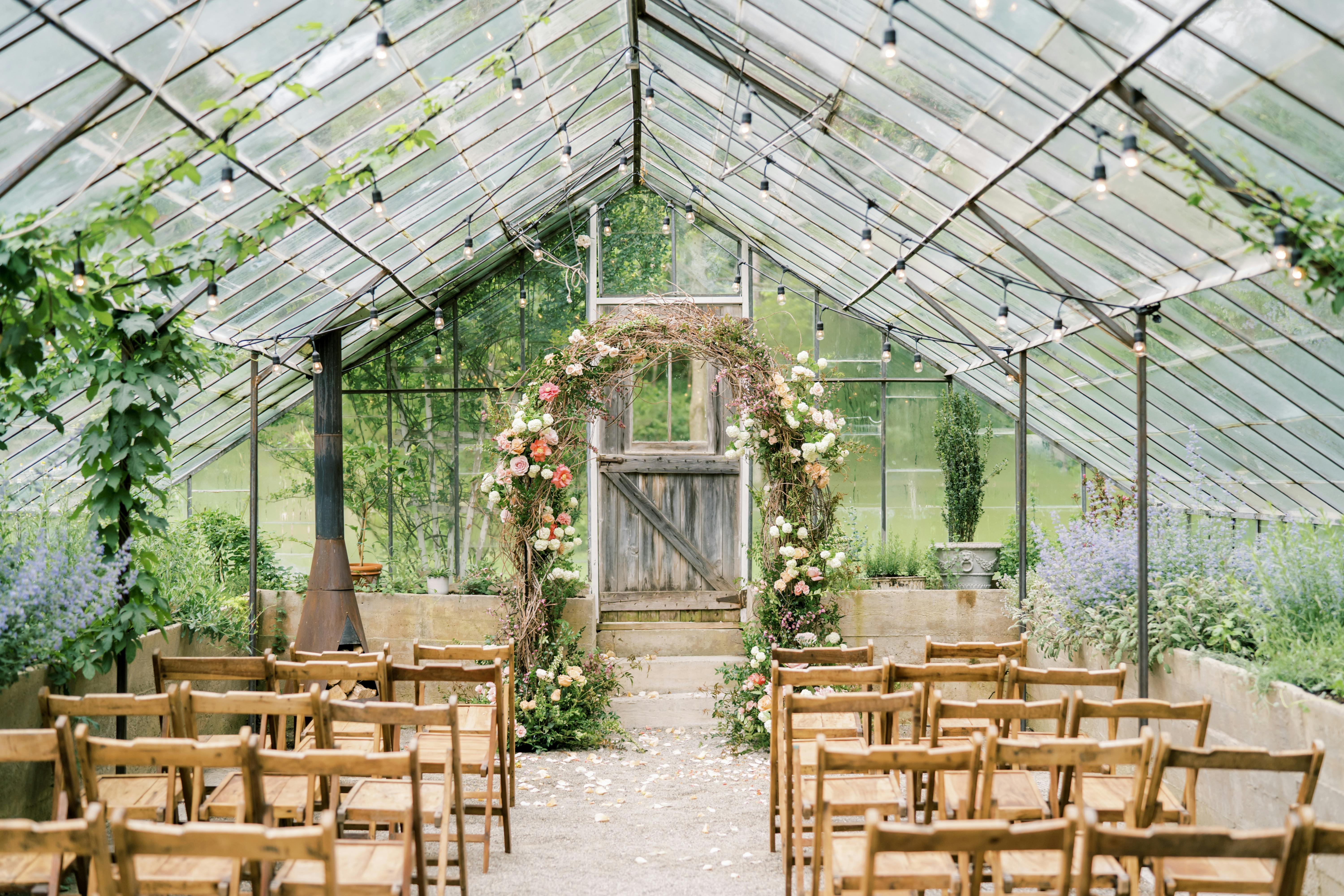Featured photo from Amanda Paige Events