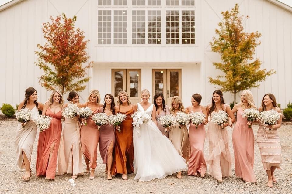 Featured photo from Your Wedding Day by Andra