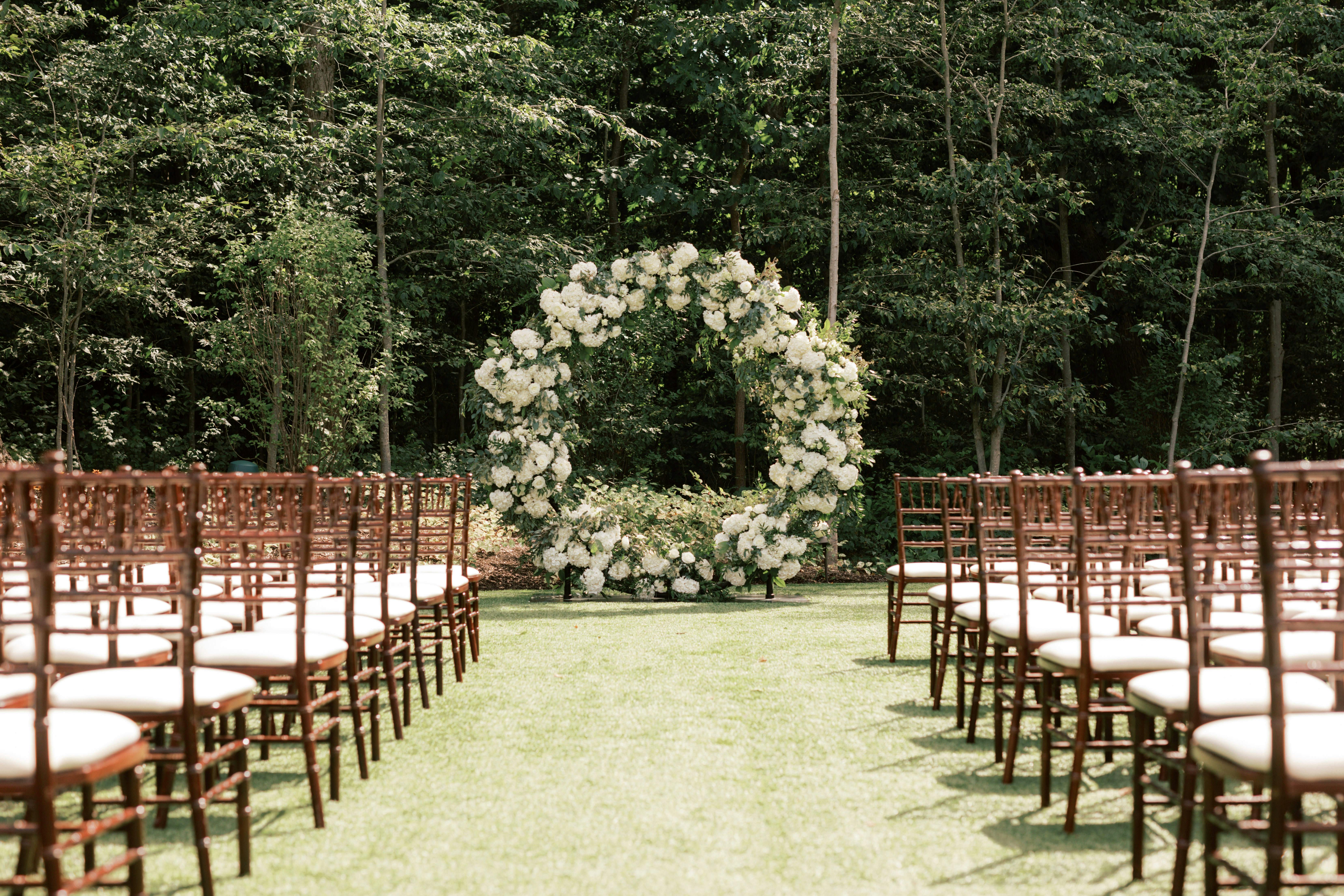 Featured photo from Sapphire Creek Winery