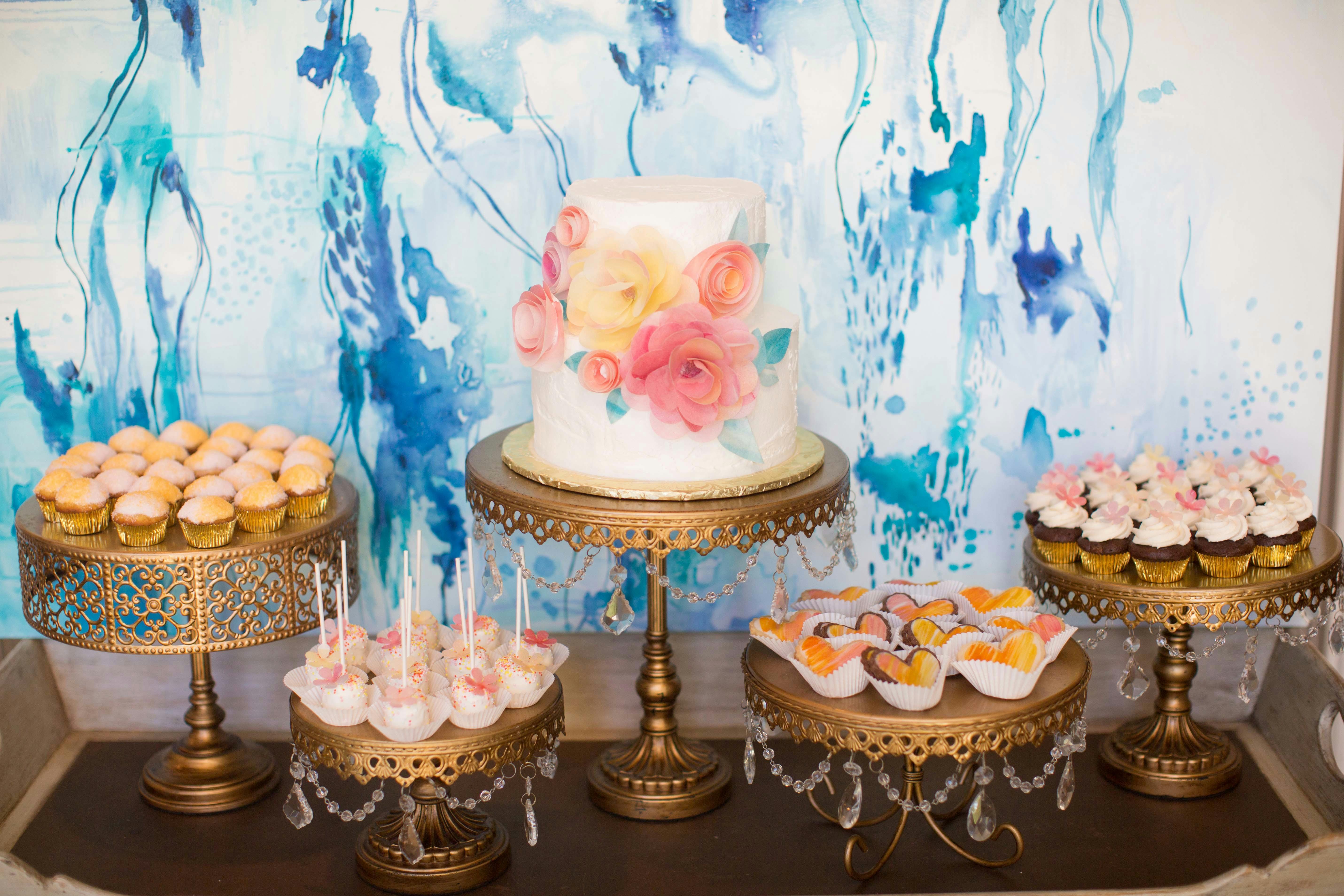 Featured photo from Plumeria Cake Studio