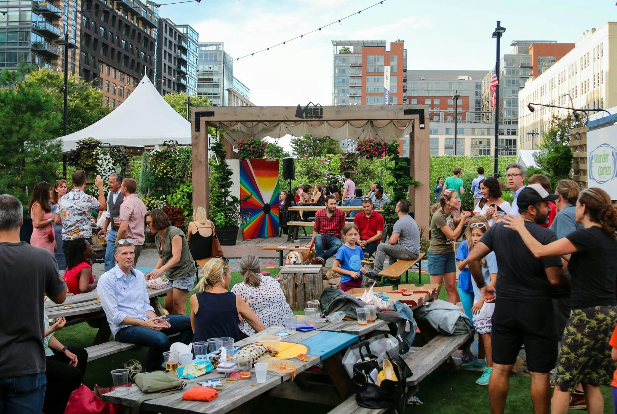Featured photo from Wunder Garten