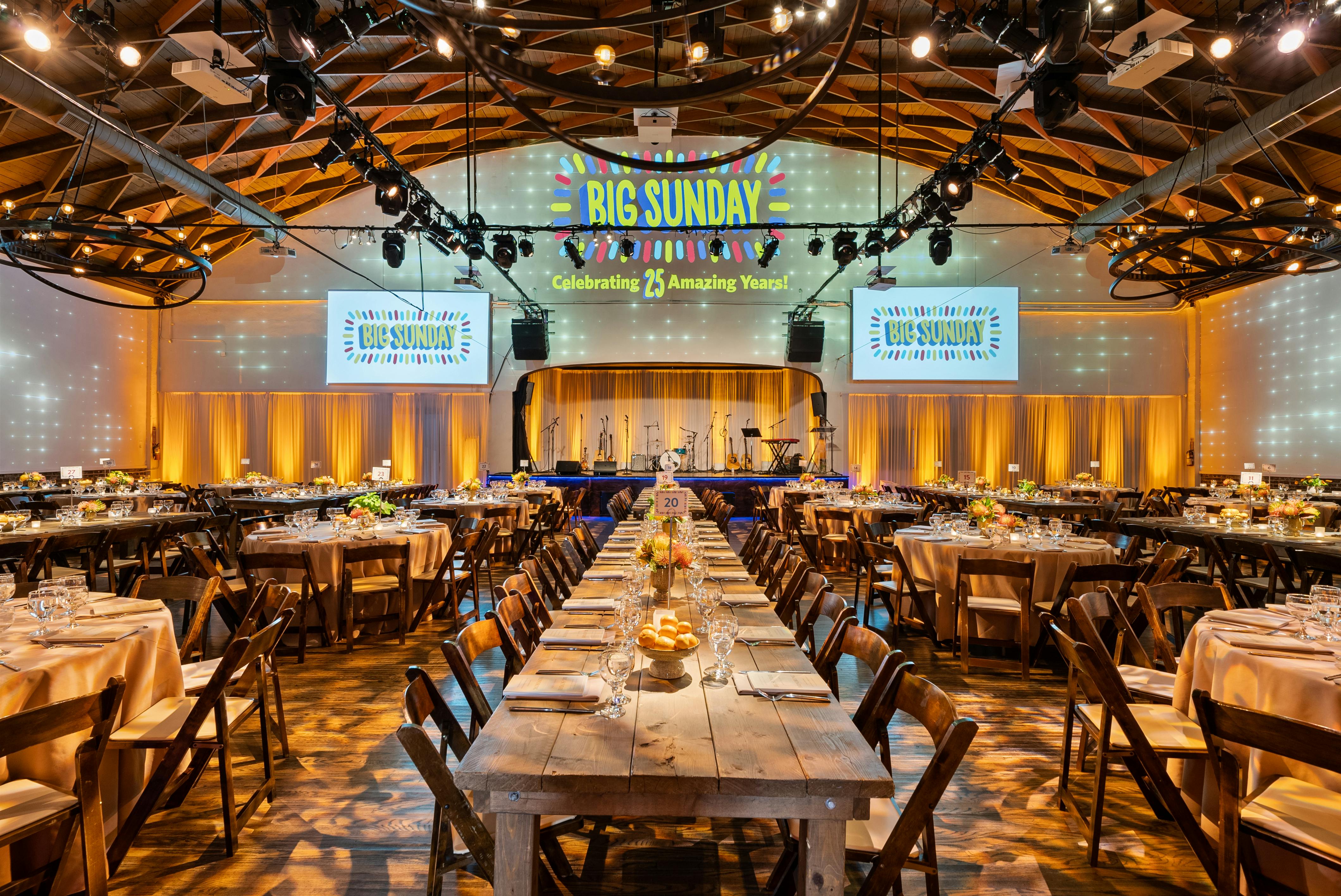 Cover photo of Candela La Brea