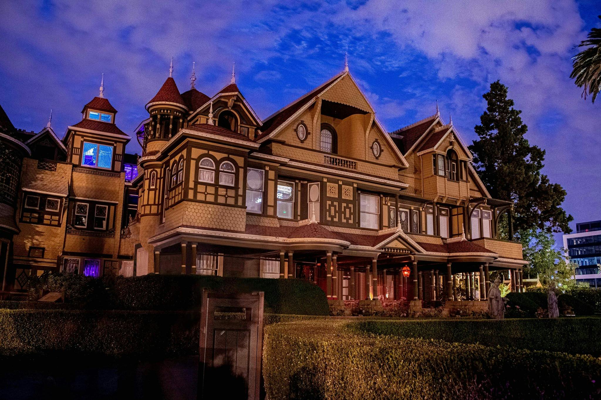 Featured photo from Winchester Mystery House