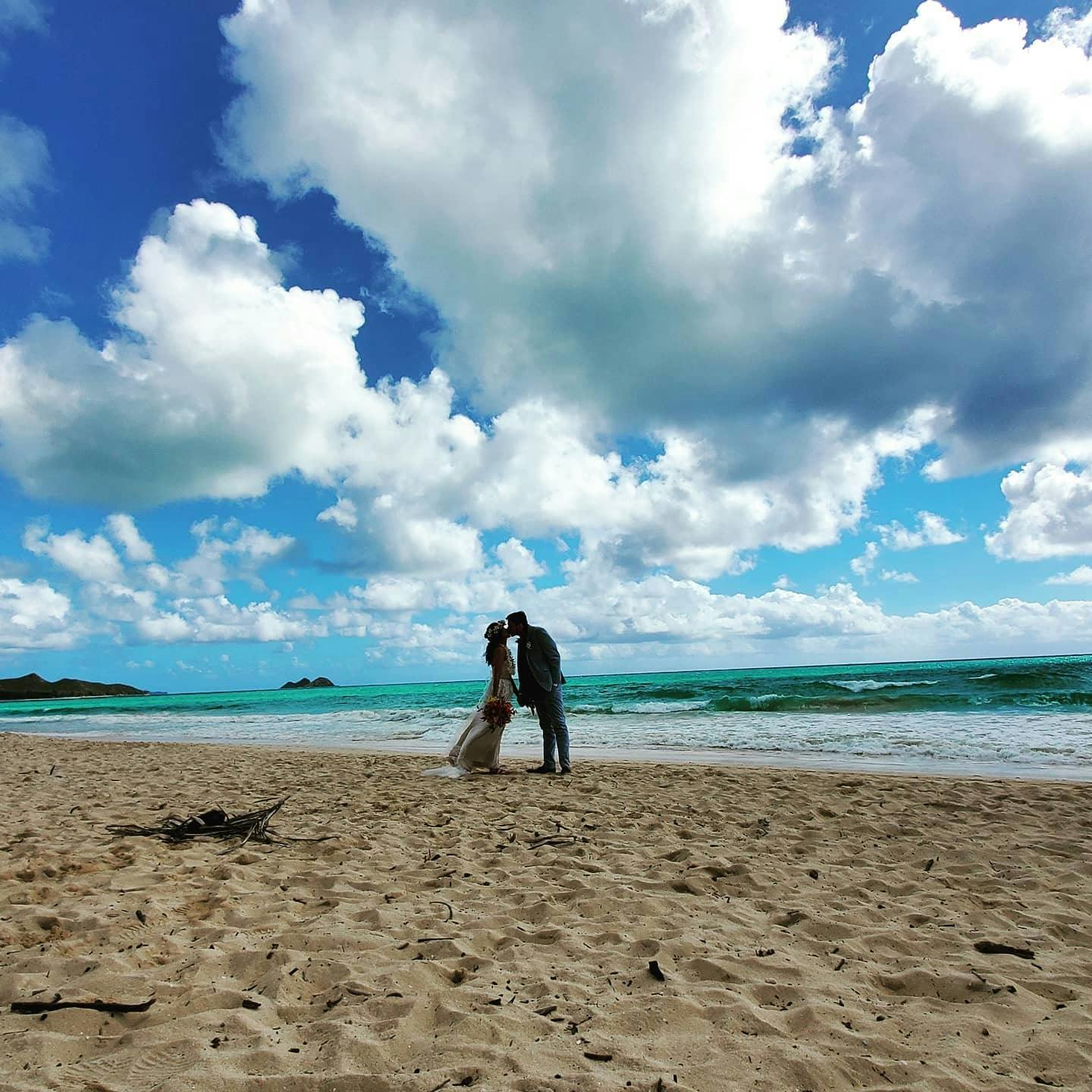 Featured photo from Hau'oli Weddings and Events
