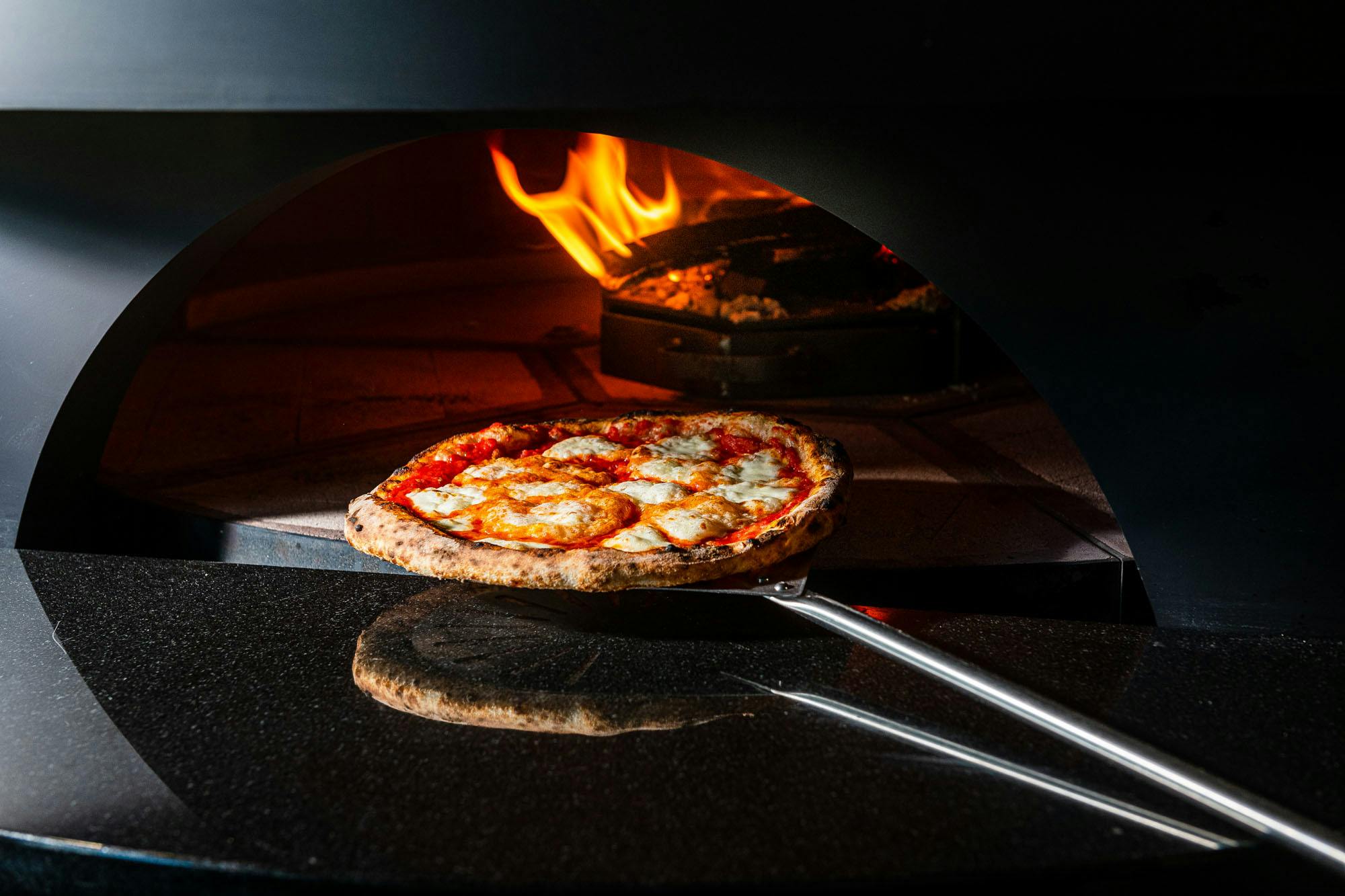 Featured photo from L'Ardente