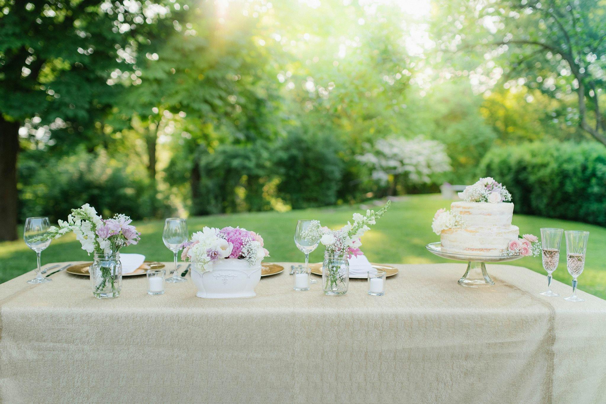 Featured photo from LoveLe Sweets