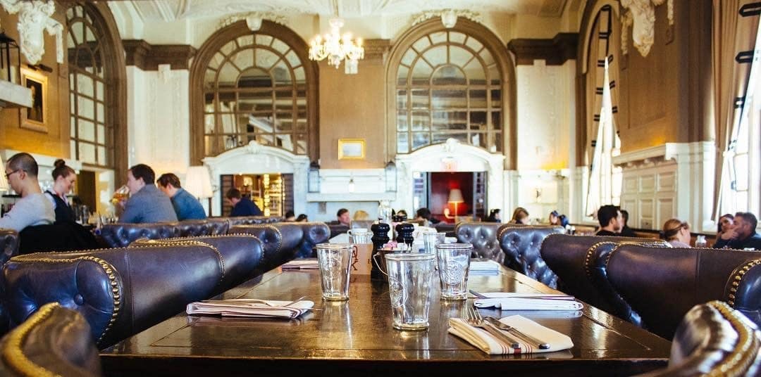 Featured photo from OAK Long Bar + Kitchen