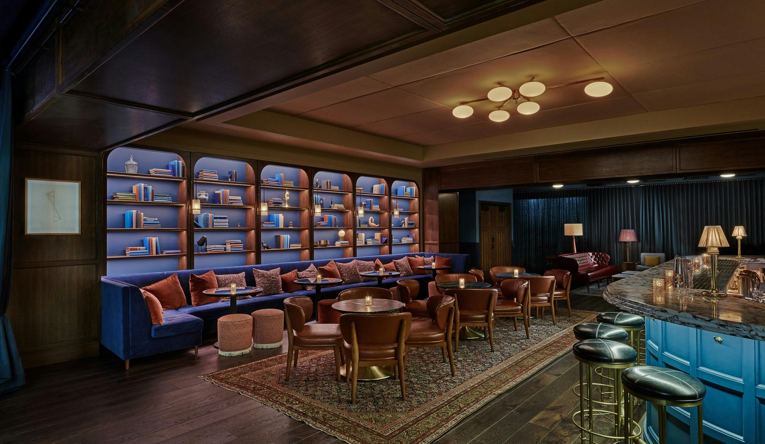 Featured photo from Lazy Bird