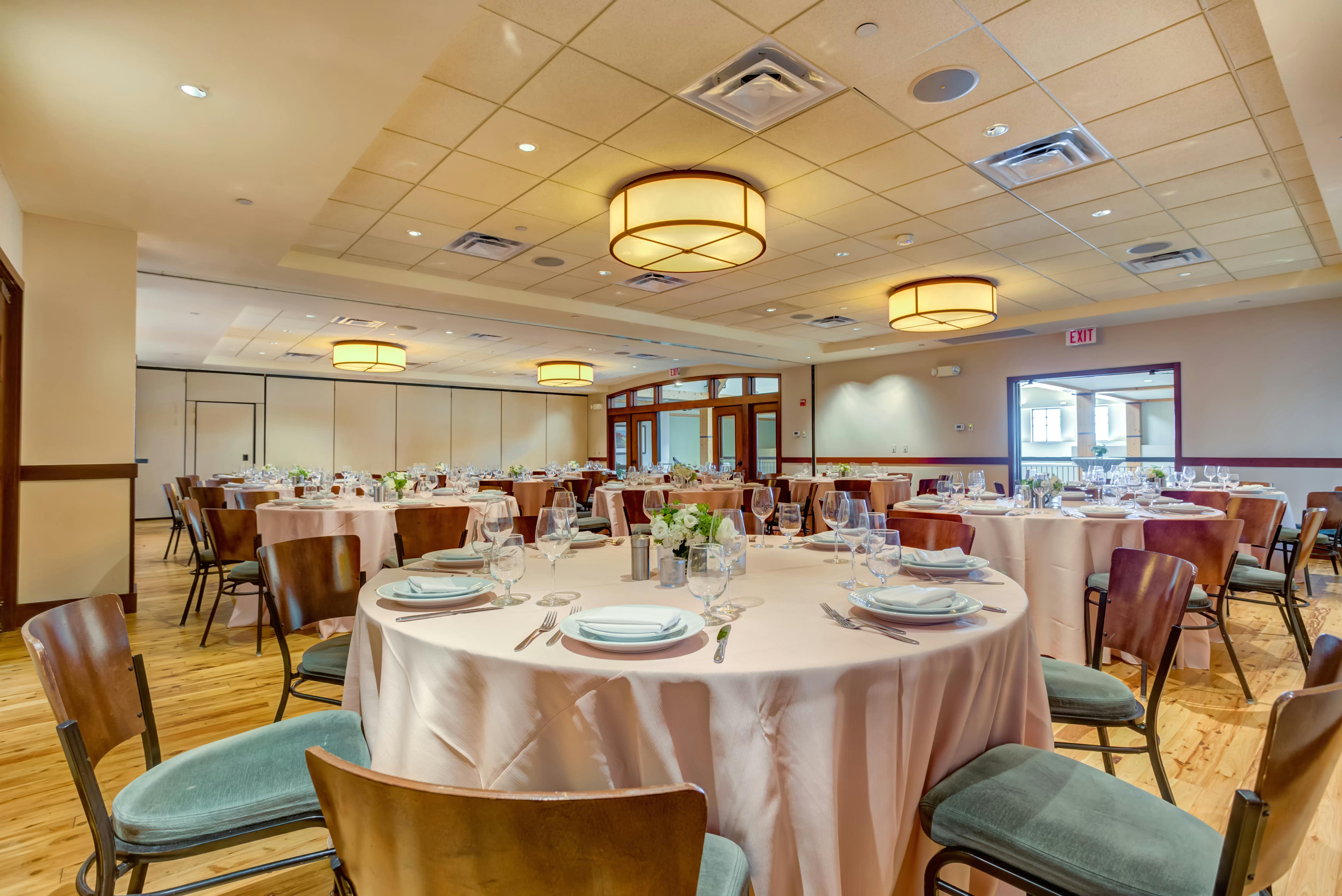 Pinstripes Northbrook Venue All Events 202 photos on