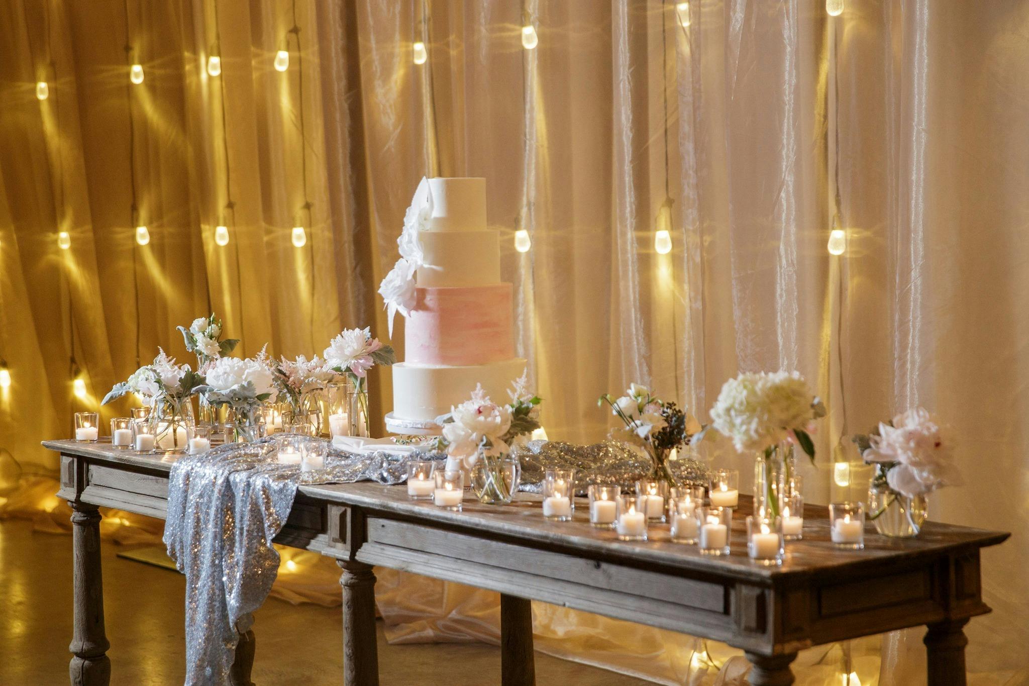Featured photo from The Cake Walk Shop