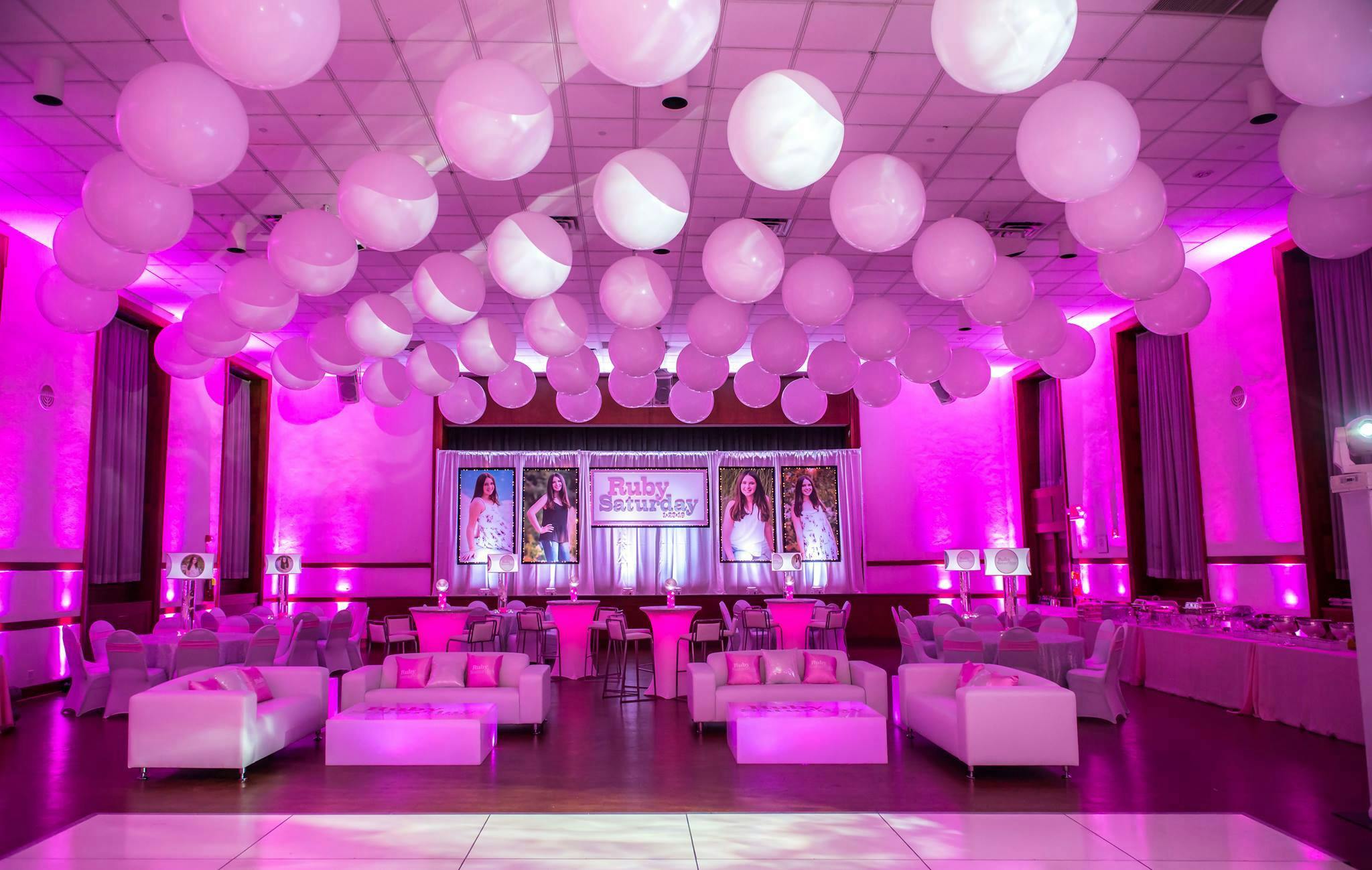 Featured photo from Balloon Artistry