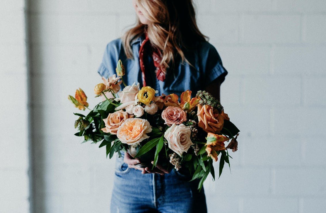 Featured photo from Antigua Floral