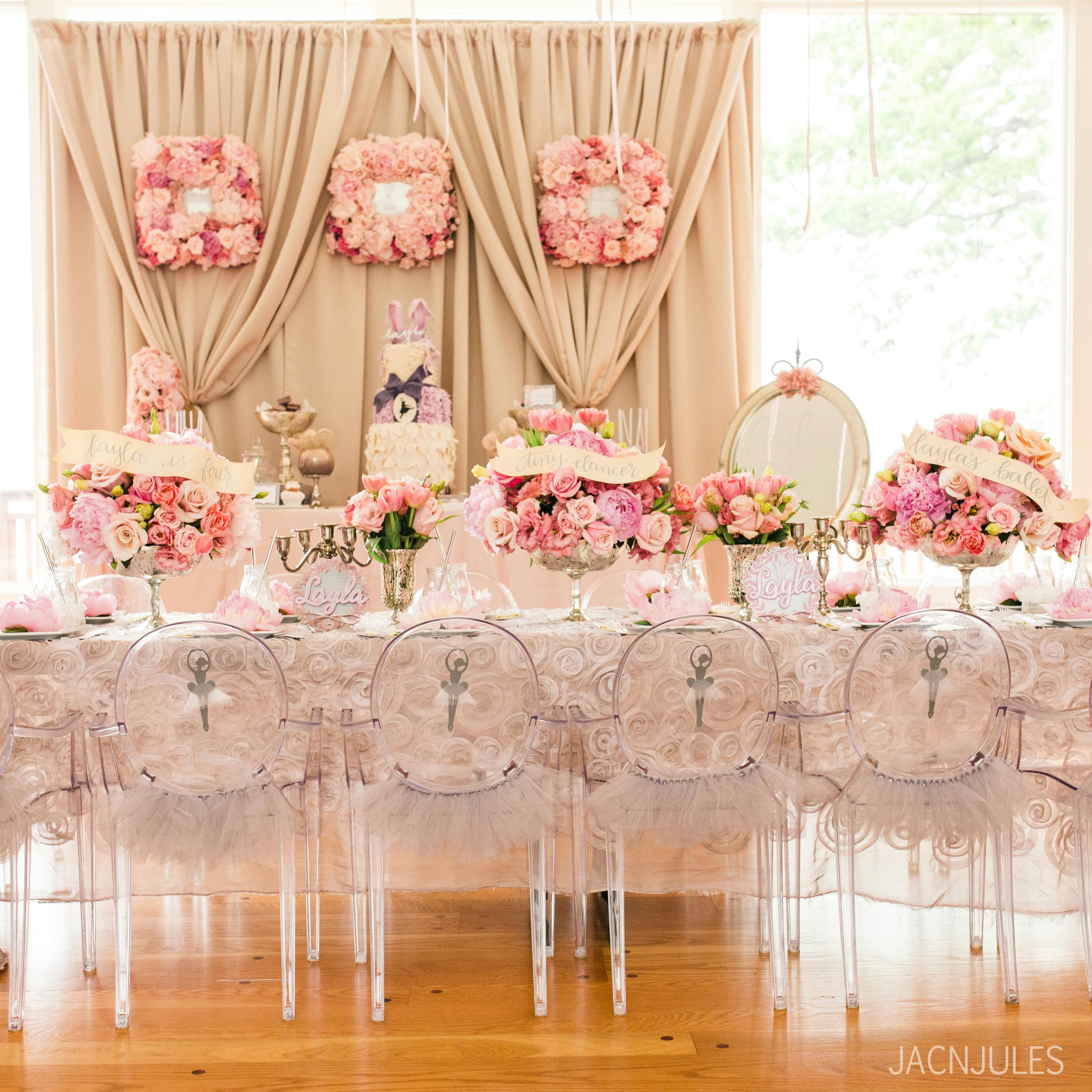 Featured photo from Petite Seats