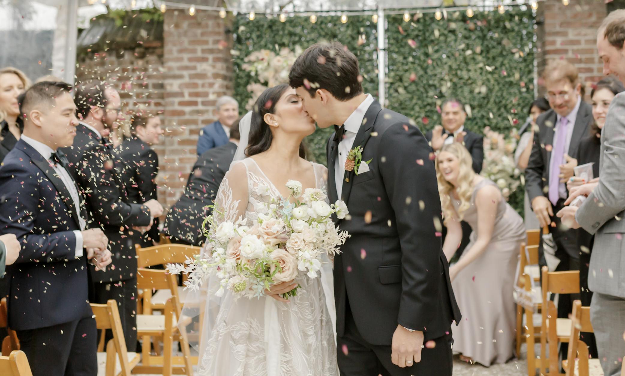 Featured photo from Suterland Weddings