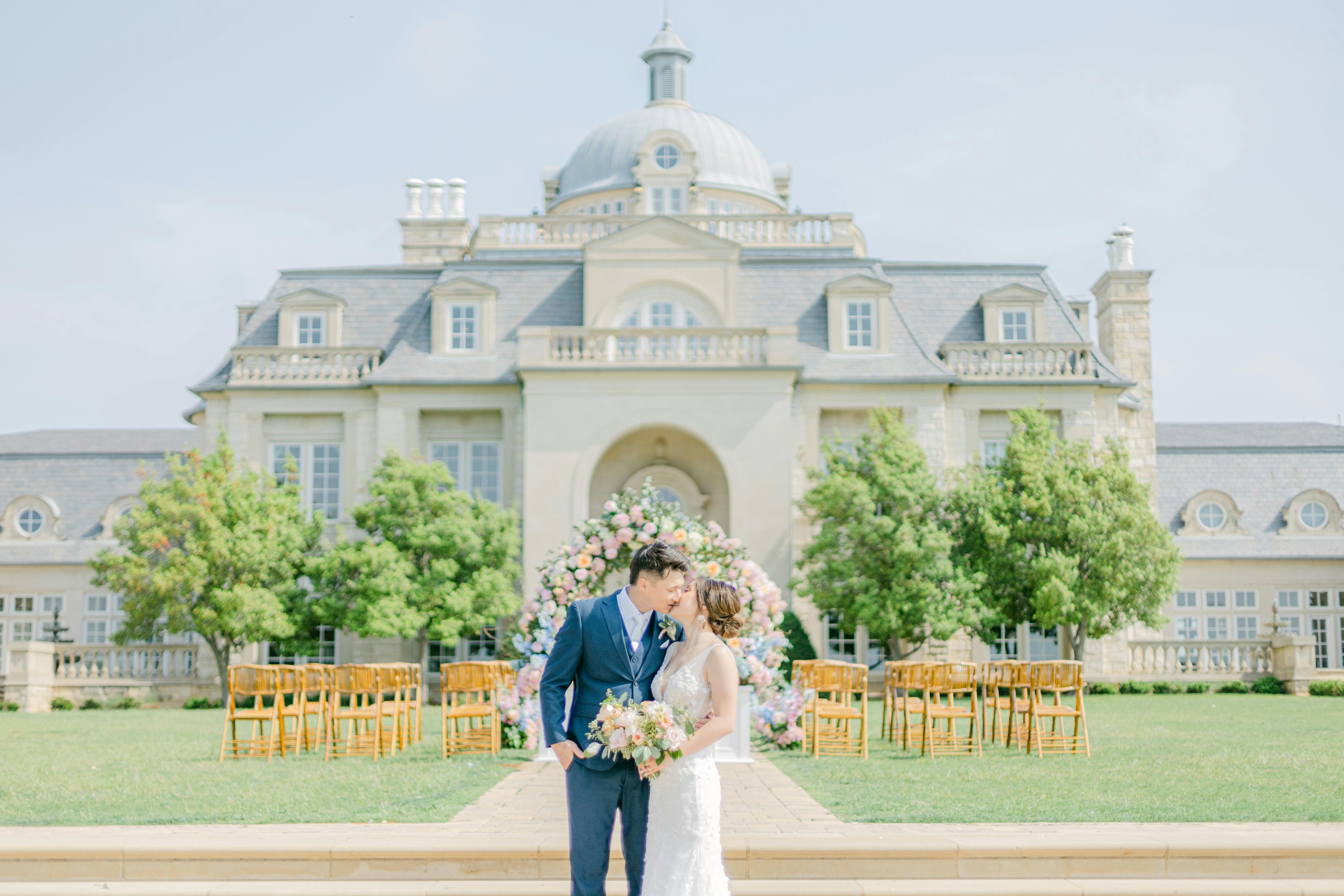 Featured photo from Mark & Emily Photography