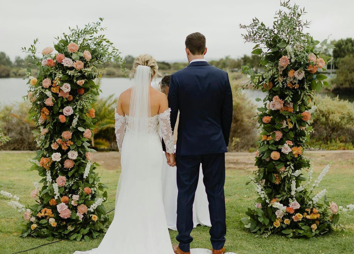 Featured photo from Luna Petals Co