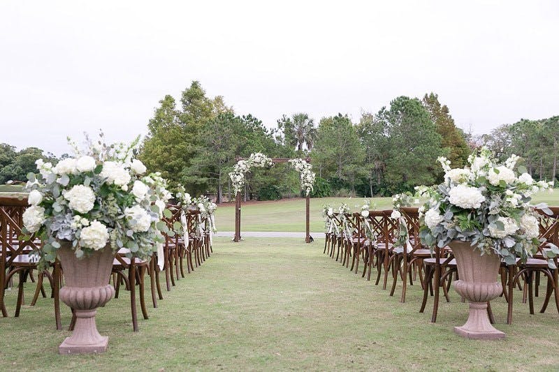 Featured photo from Bluegrass Chic Floral Design