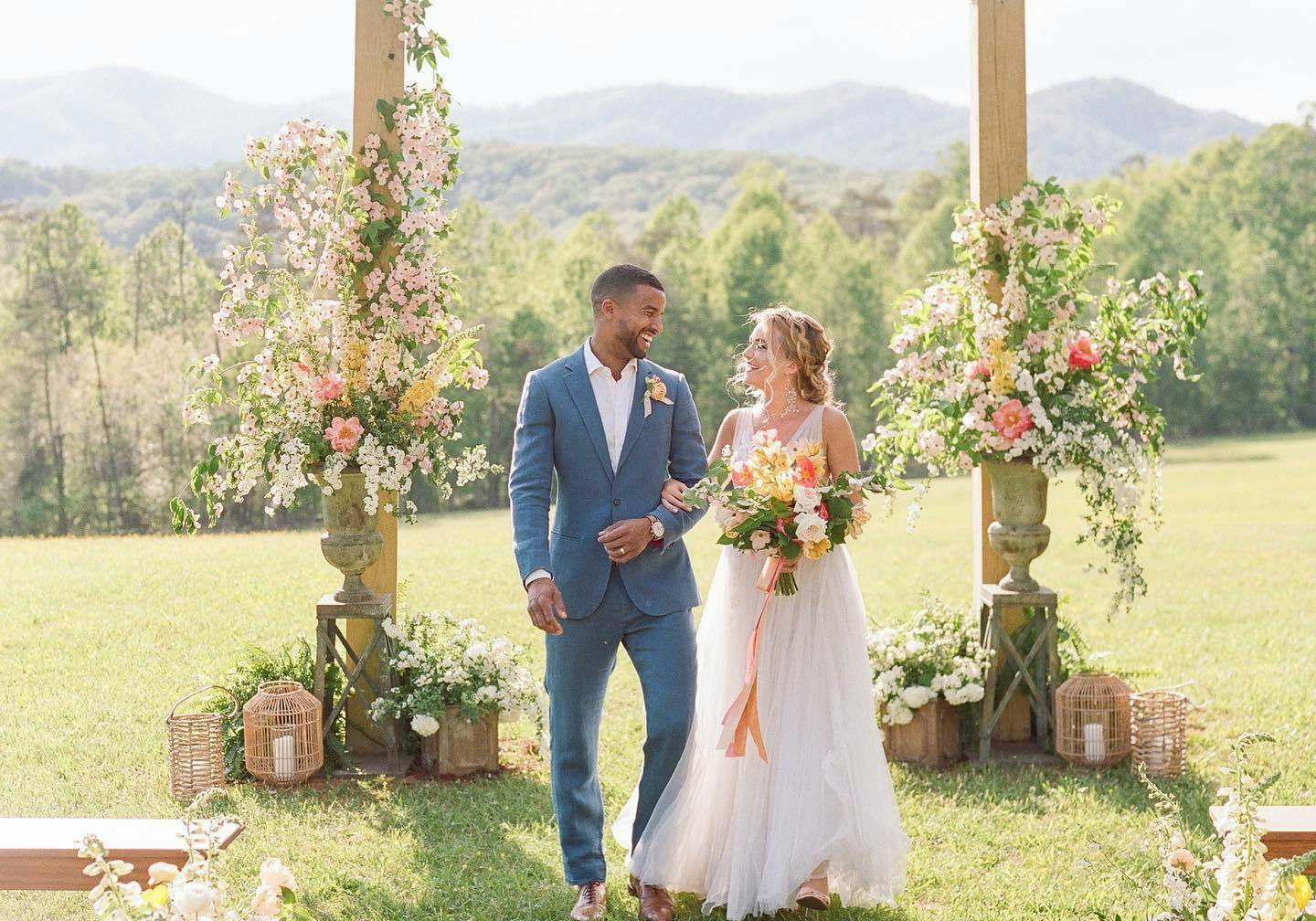 Featured photo from All The Dainty Details