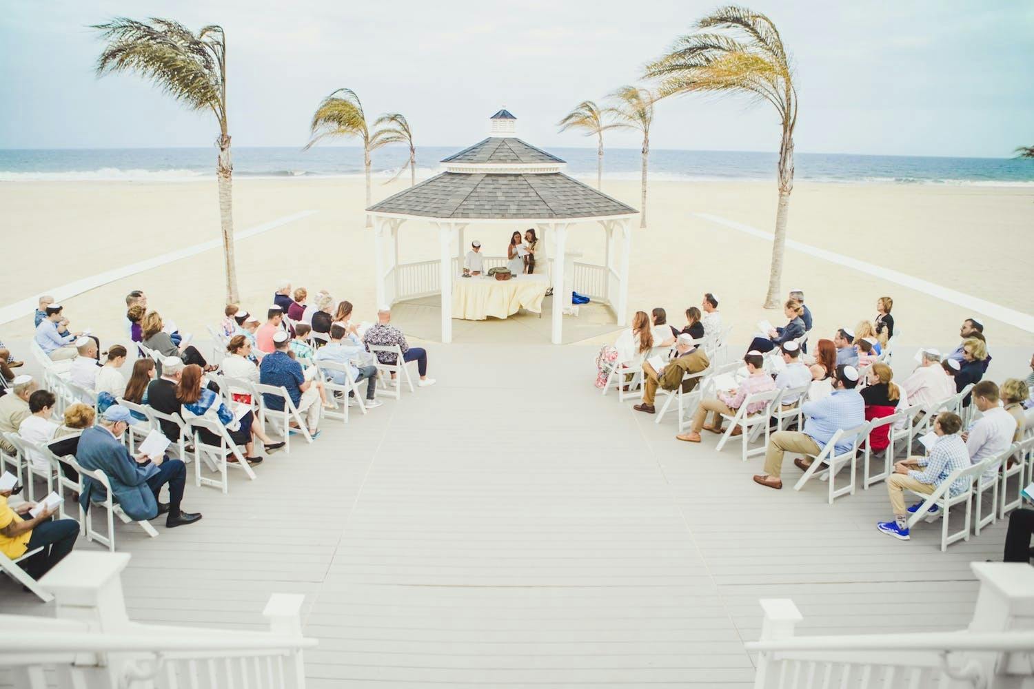 Featured photo from Lisa Ivler Events