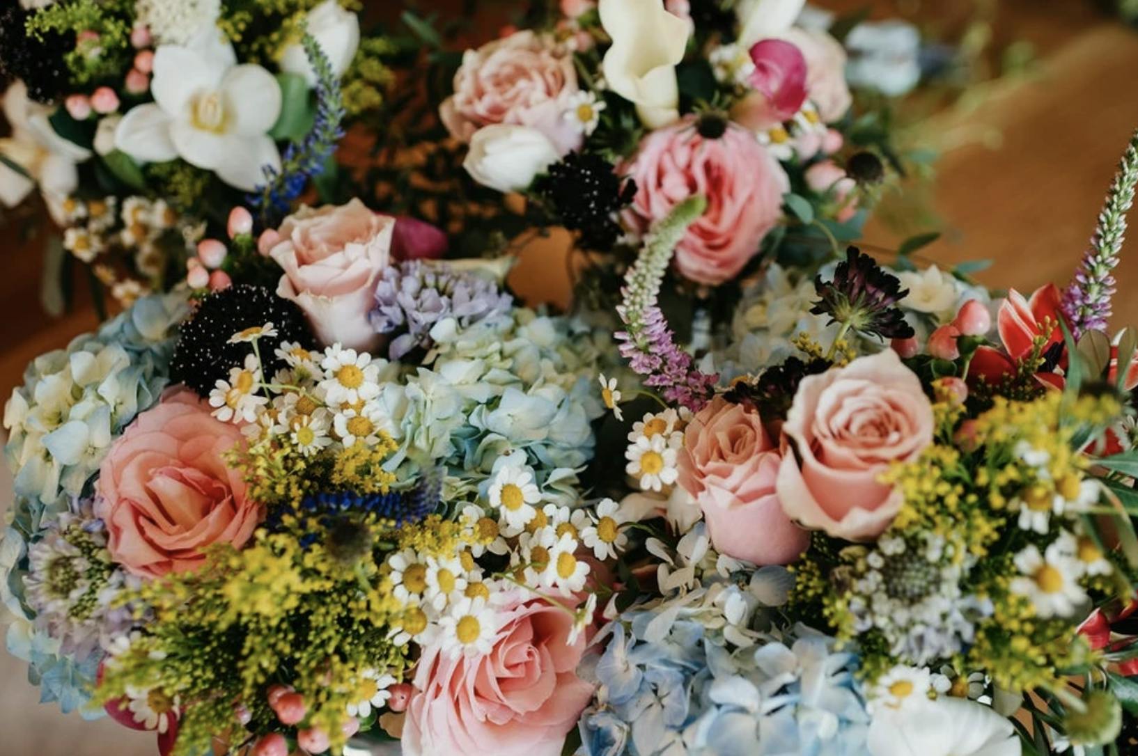 Featured photo from Larkspur Lane Floral Co.