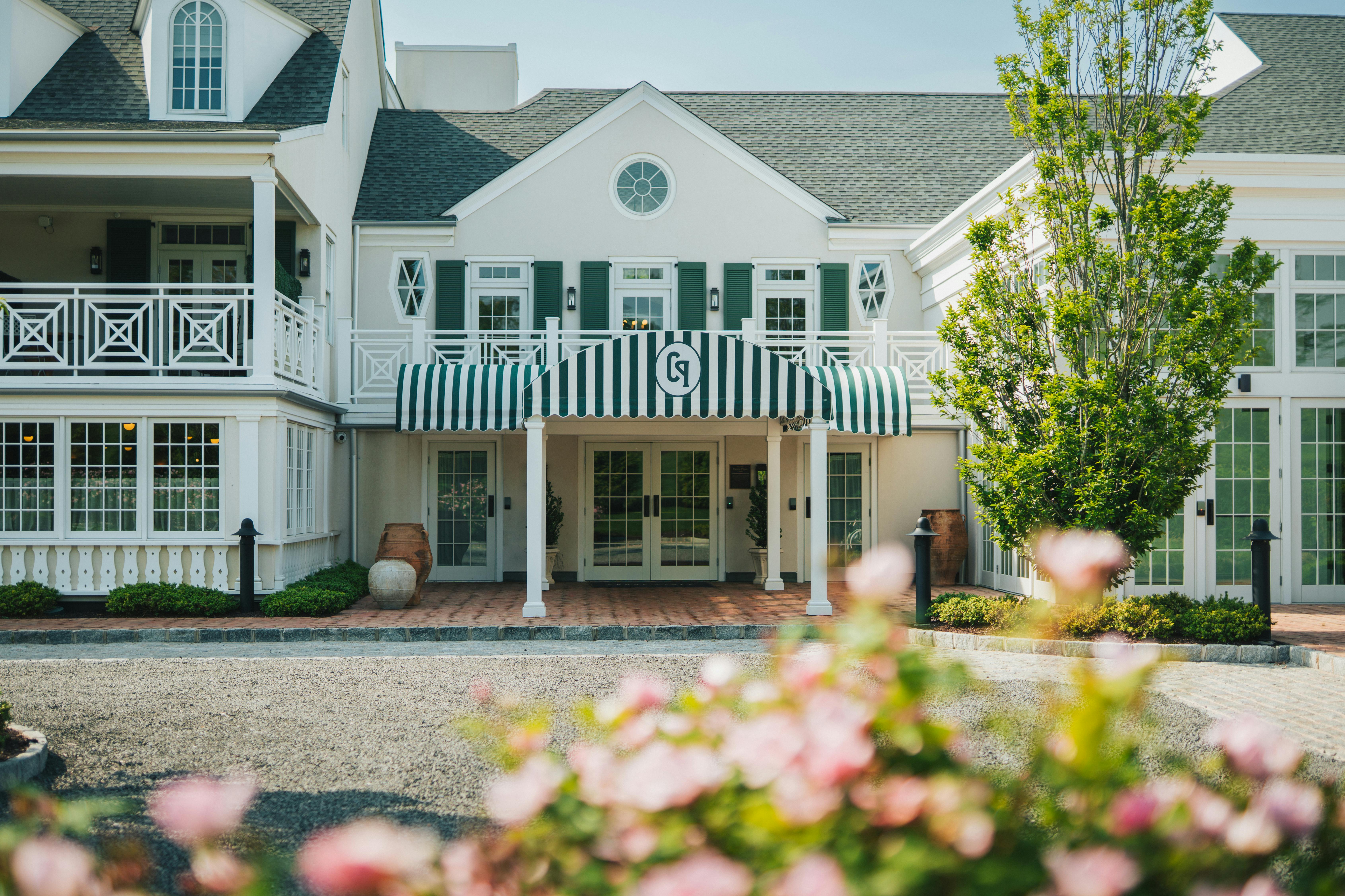 Featured photo from Canoe Place Inn