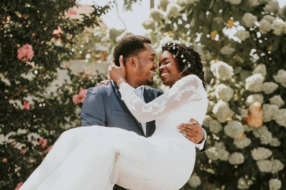 Featured photo from Anna Liz Photography