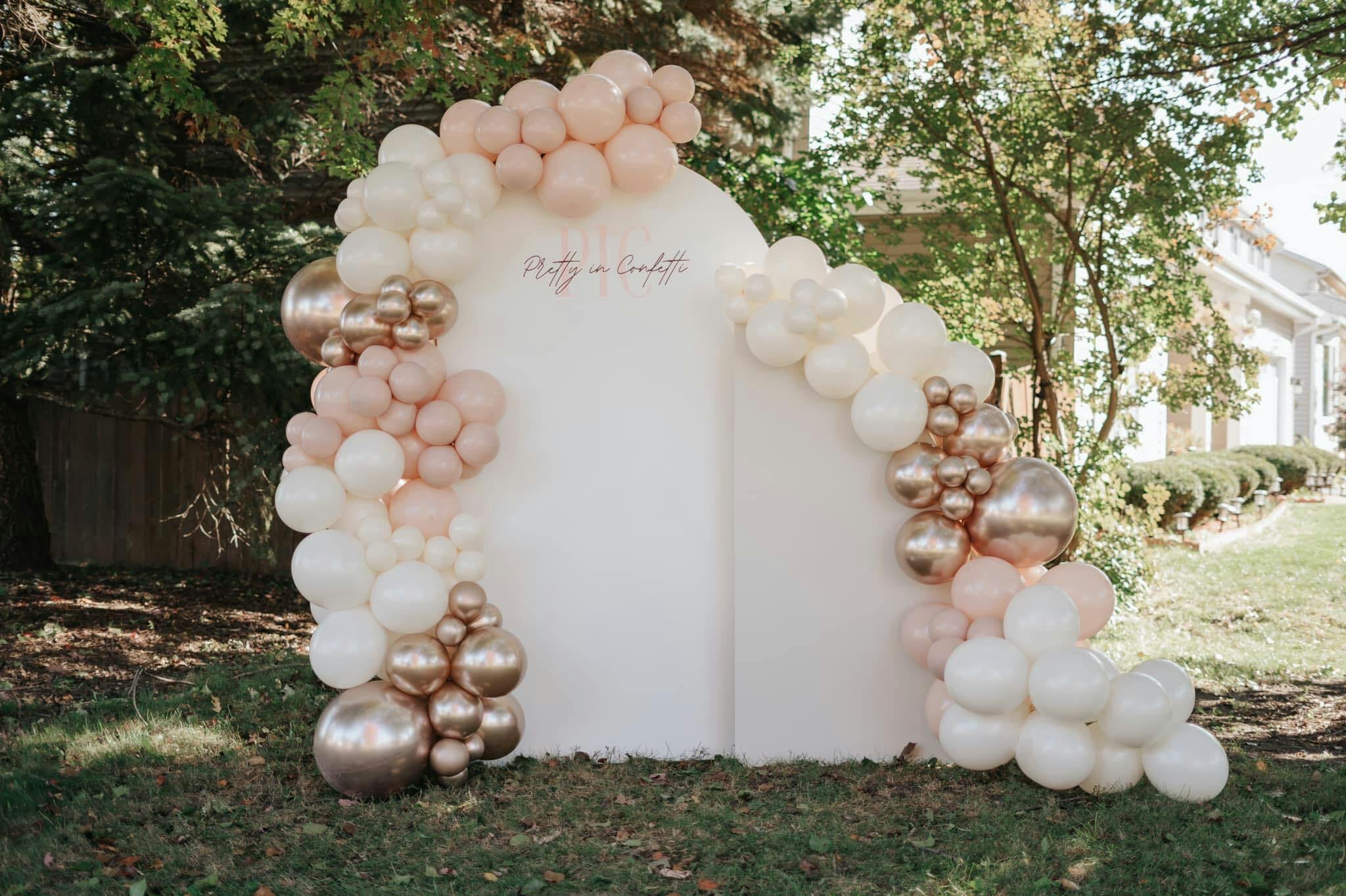 Featured photo from Pretty in Confetti