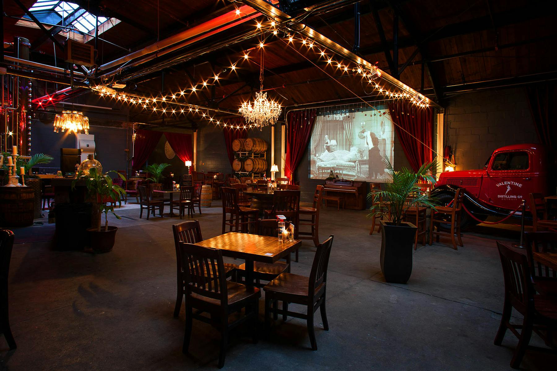 Belle's Lounge by Valentine Distilling Co. Ferndale Venue PartySlate