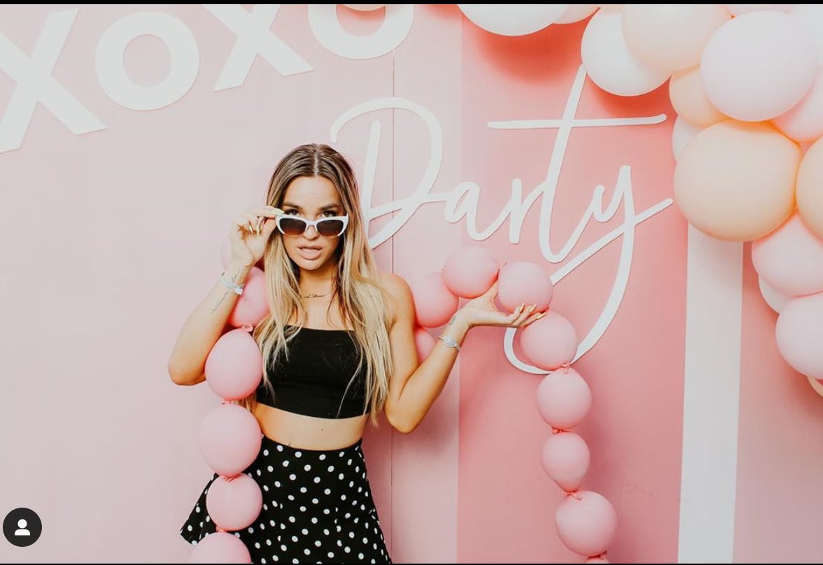 Featured photo from Desert Luna Photo Booth