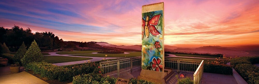 Featured photo from Ronald Regan Presidential Library