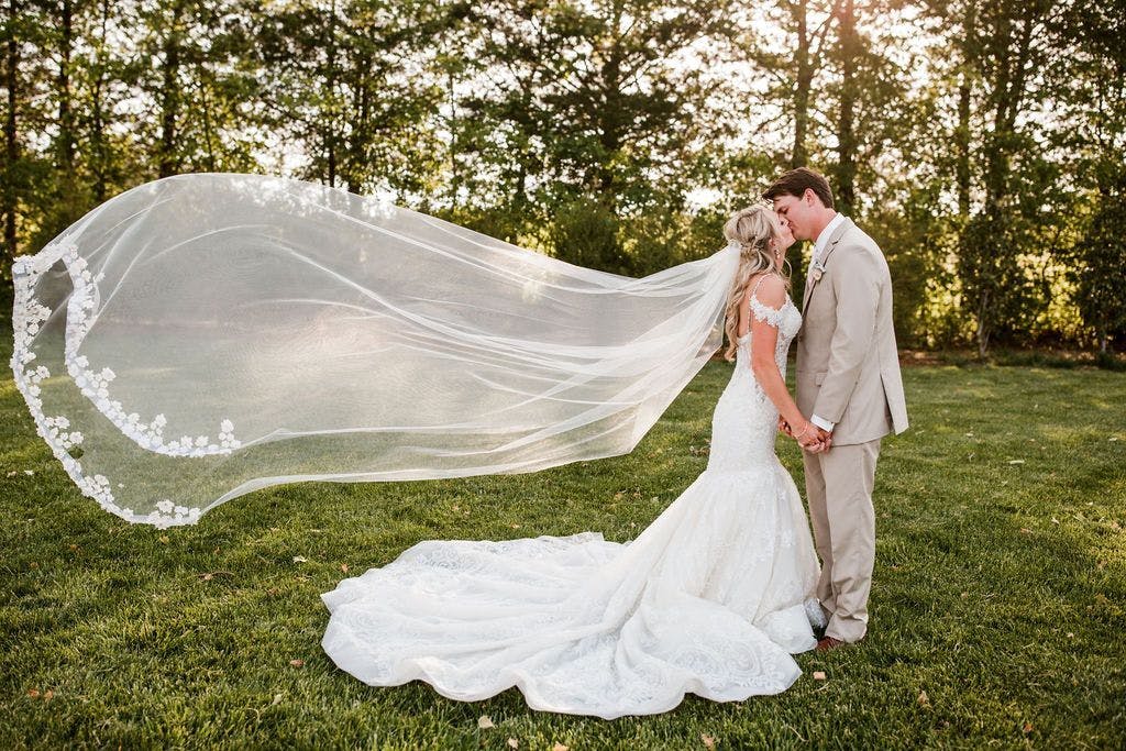 Featured photo from Kelsey Gray Events