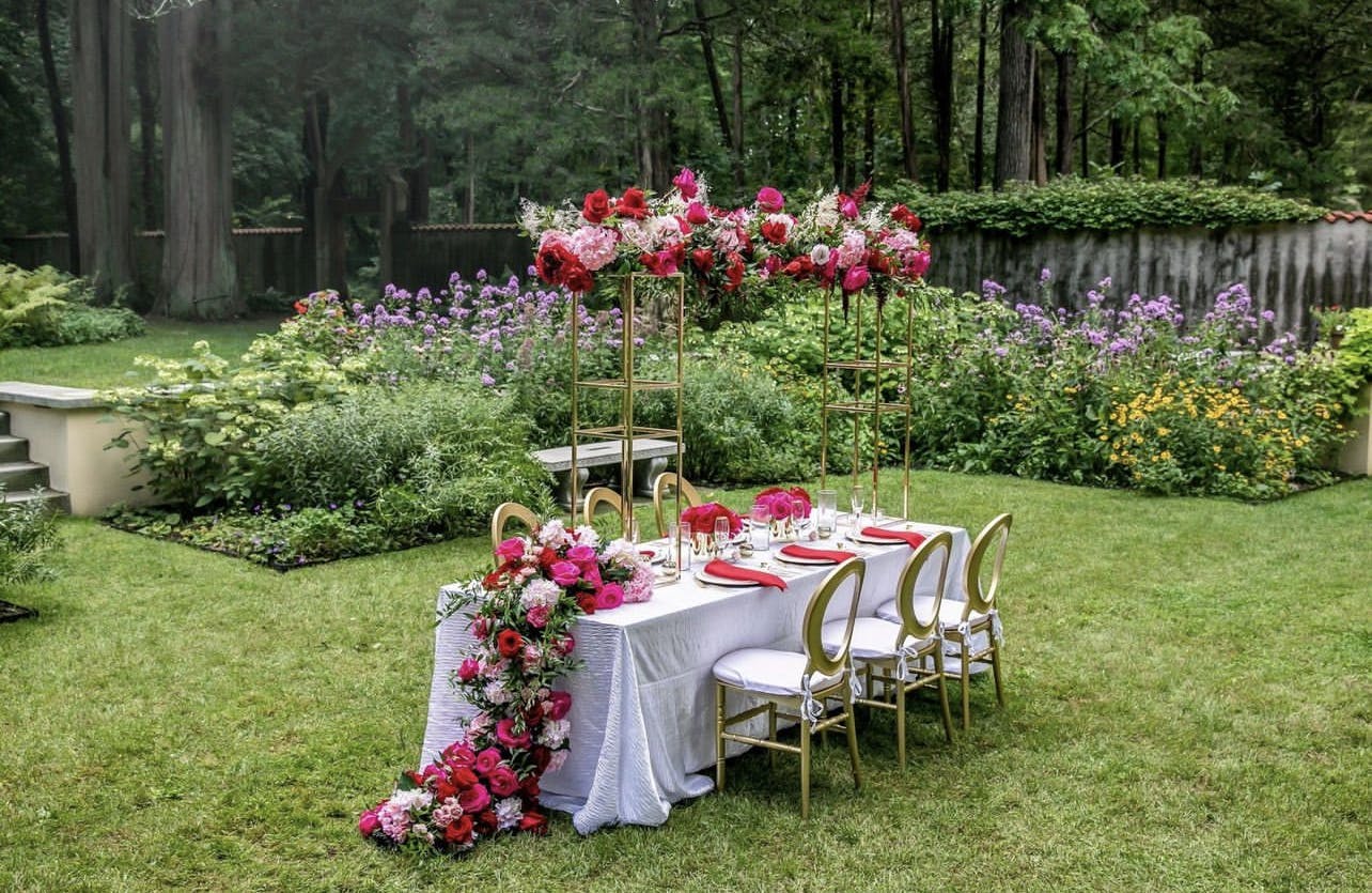 Featured photo from Donna Nolisa Designs