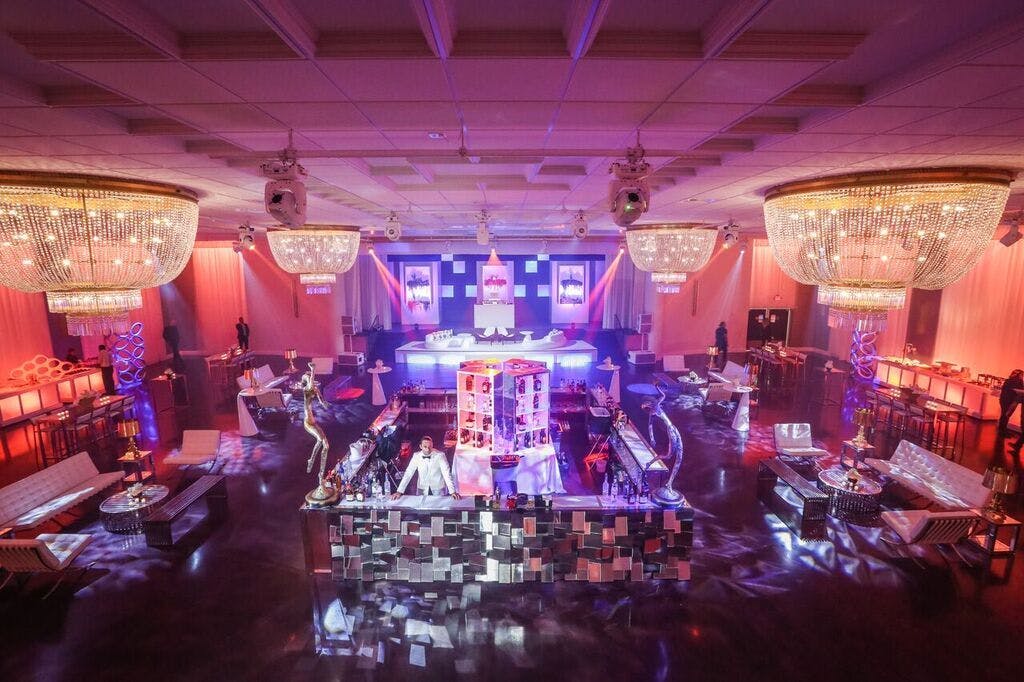 Featured photo from Emanuel Luxury Venue