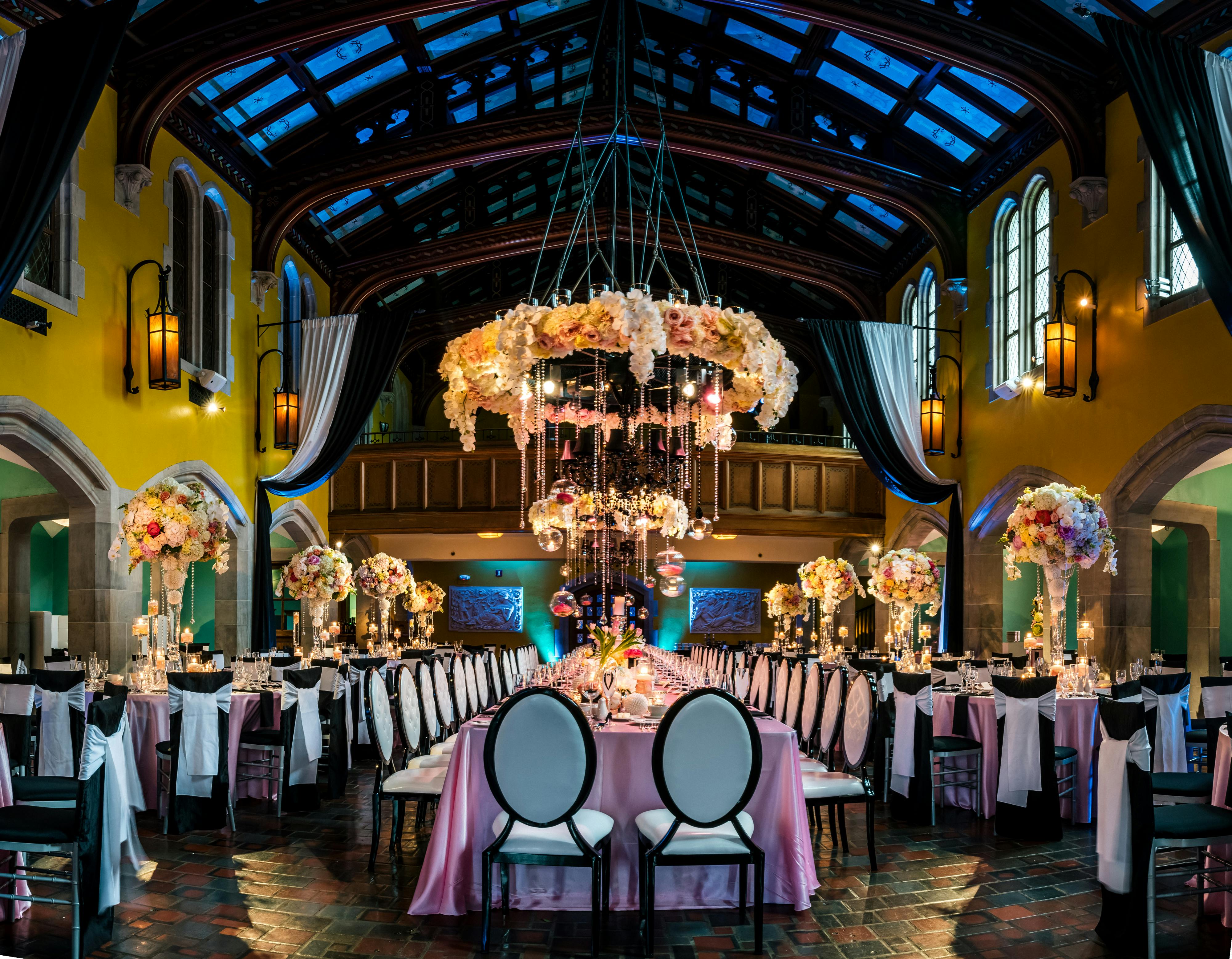 Featured photo from Neil Leeson Decor Floral